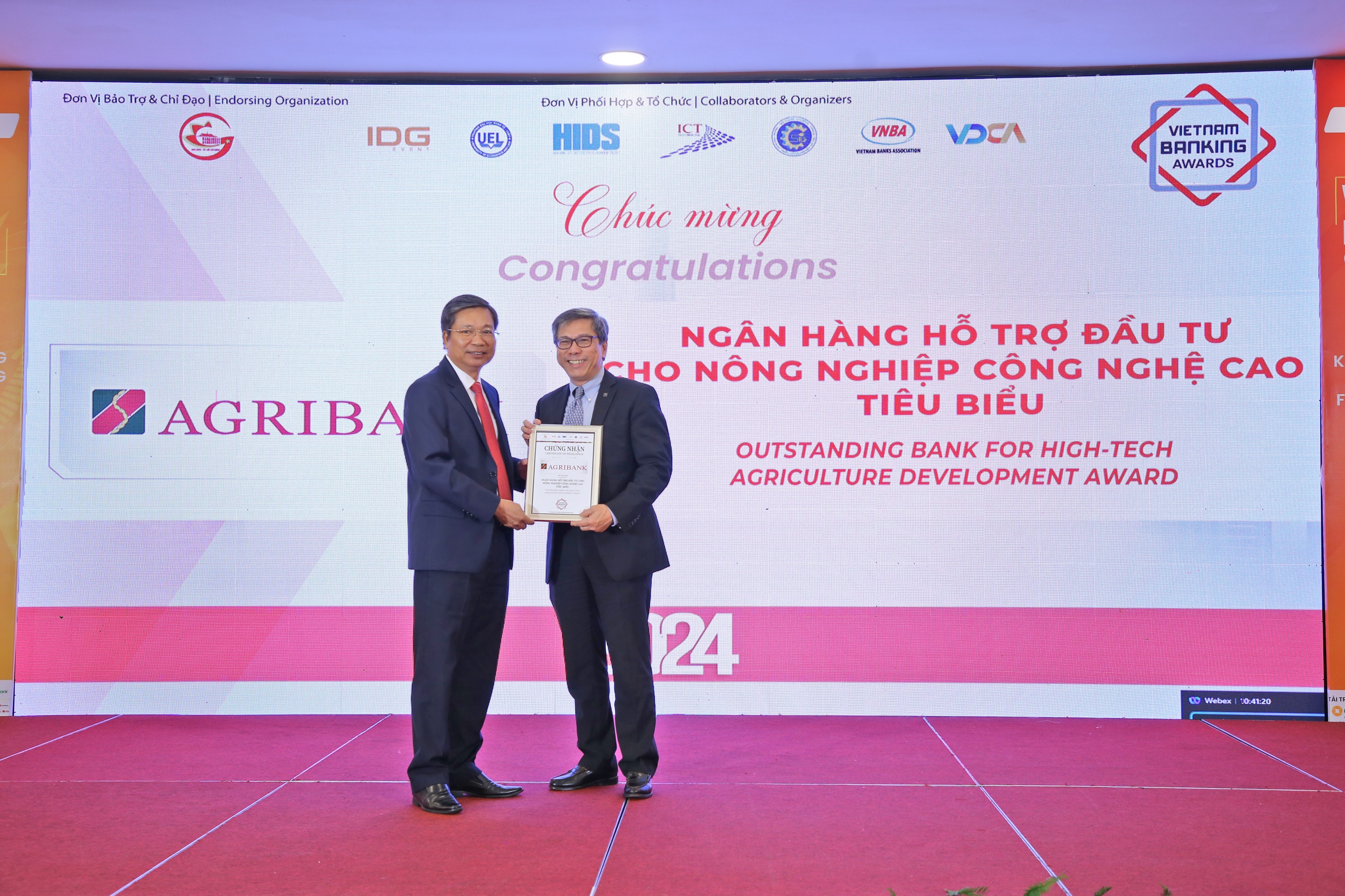 Agribank được vinh danh ba giải thưởng Ng&acirc;n h&agrave;ng Việt Nam ti&ecirc;u biểu 2024- Ảnh 3.