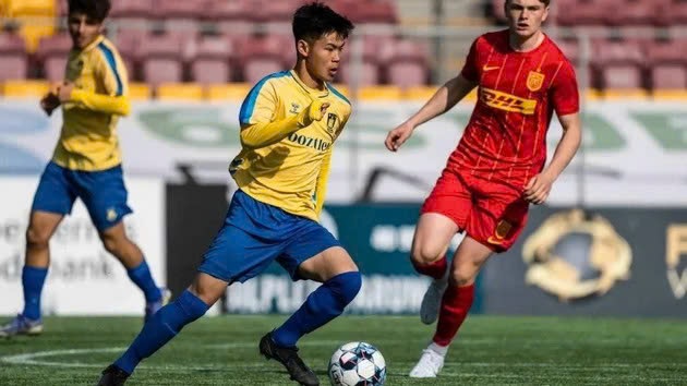 Cầu thủ Việt kiều từng kho&aacute;c &aacute;o đội trẻ Đan Mạch sắp về V-League chơi b&oacute;ng l&agrave; ai?- Ảnh 1.