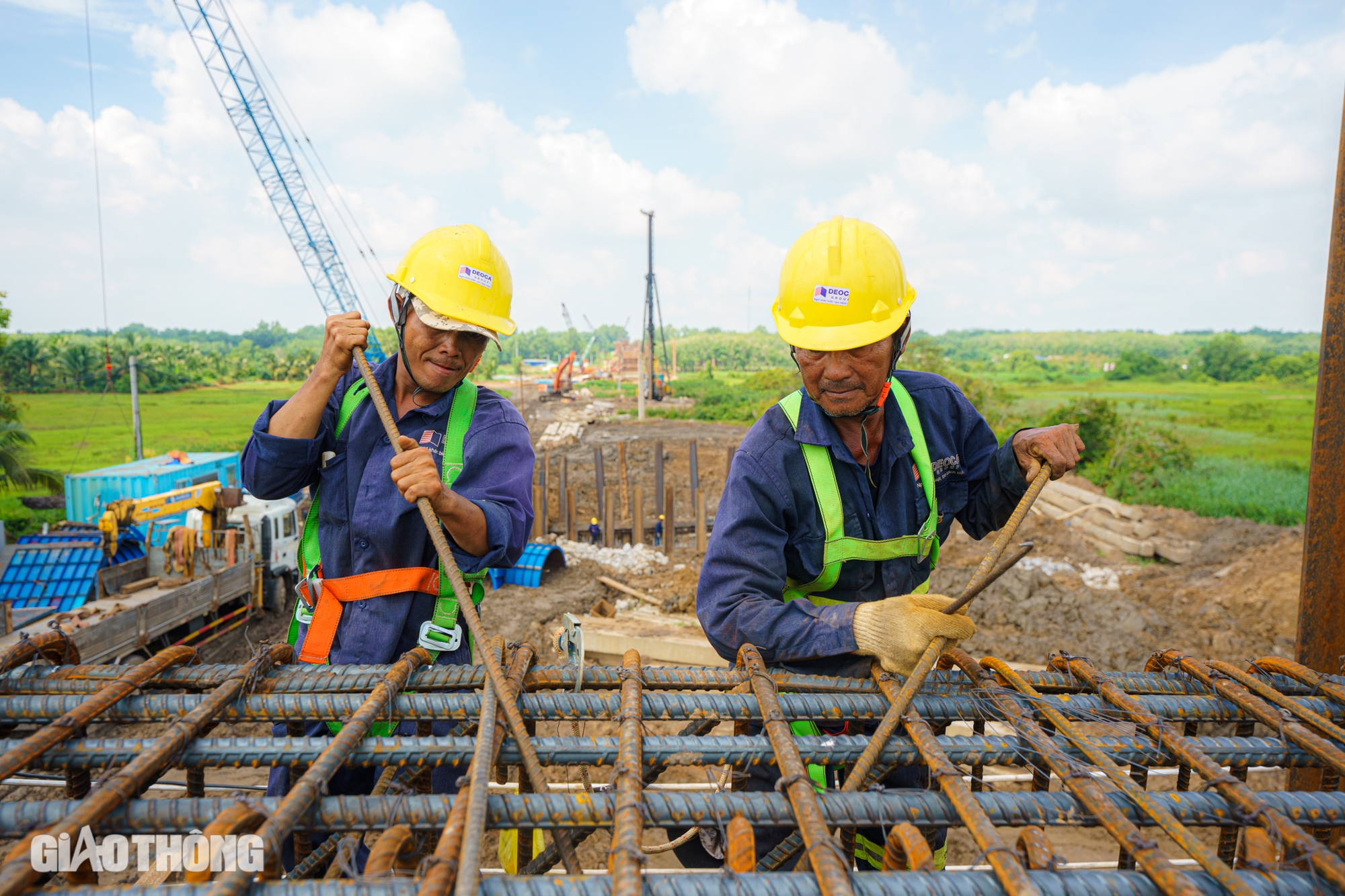 To&agrave;n cảnh đường Hồ Ch&iacute; Minh đoạn qua tỉnh B&igrave;nh Dương sau 10 th&aacute;ng t&aacute;i khởi động- Ảnh 22.