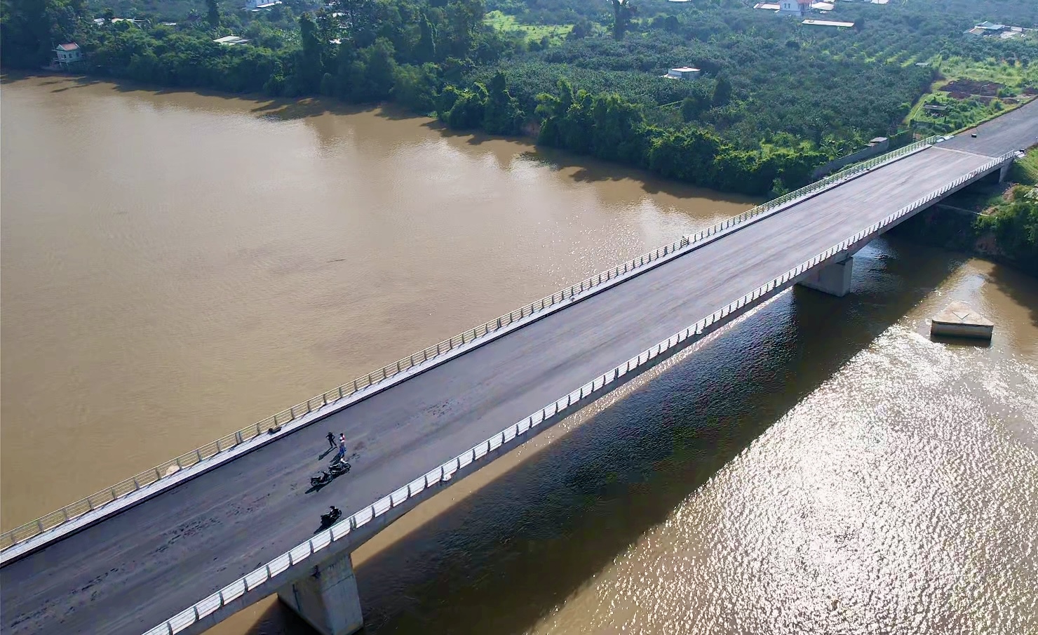 Thông xe cầu Bạch Đằng 2 nối đôi bờ sông Đồng Nai- Ảnh 3. Thông xe cầu Bạch Đằng 2 nối đôi bờ sông Đồng Nai- Ảnh 3.