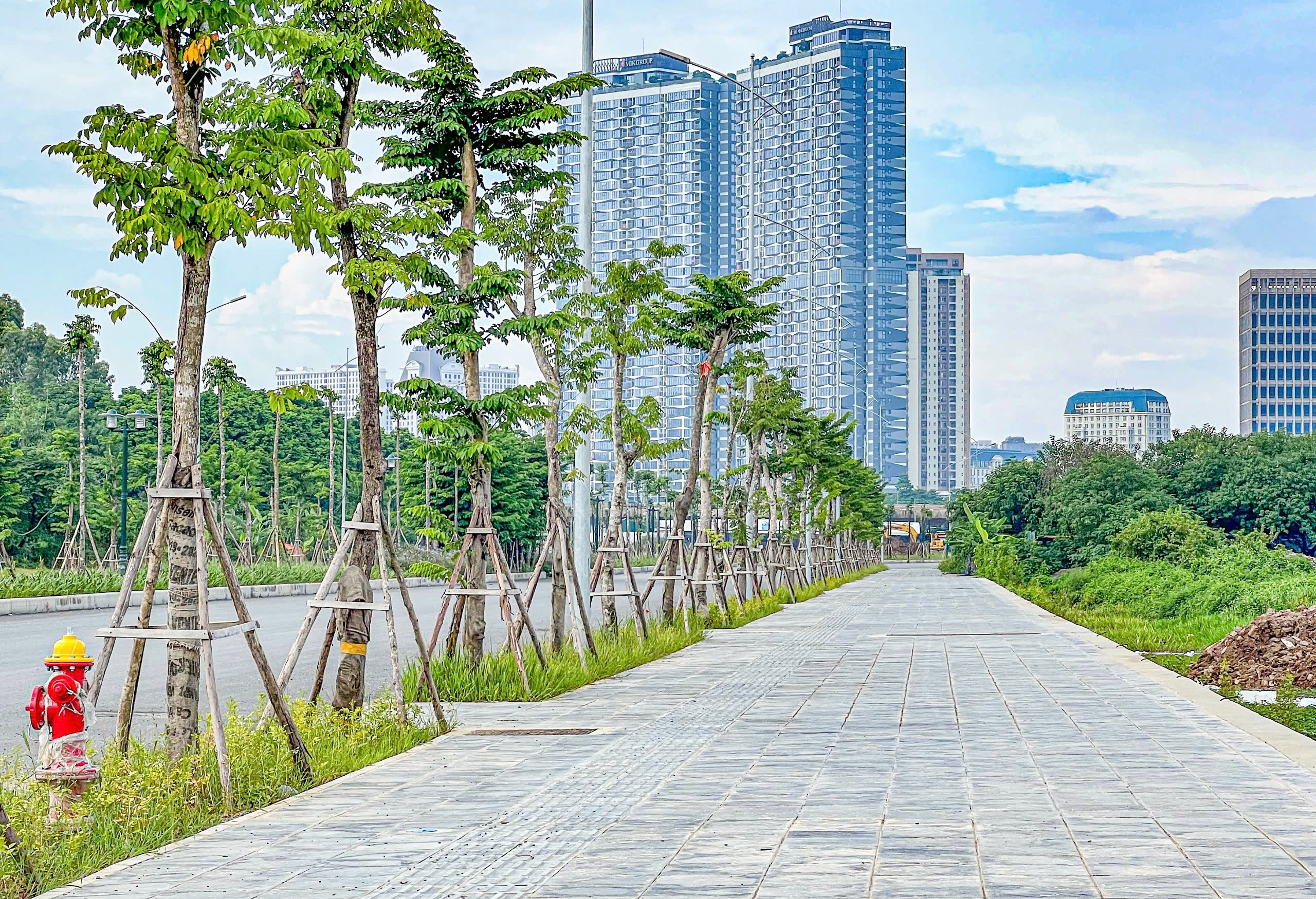 Gấp r&uacute;t thi c&ocirc;ng xuy&ecirc;n lễ, th&ocirc;ng xe đường L&ecirc; Quang Đạo dịp 10/10- Ảnh 5.