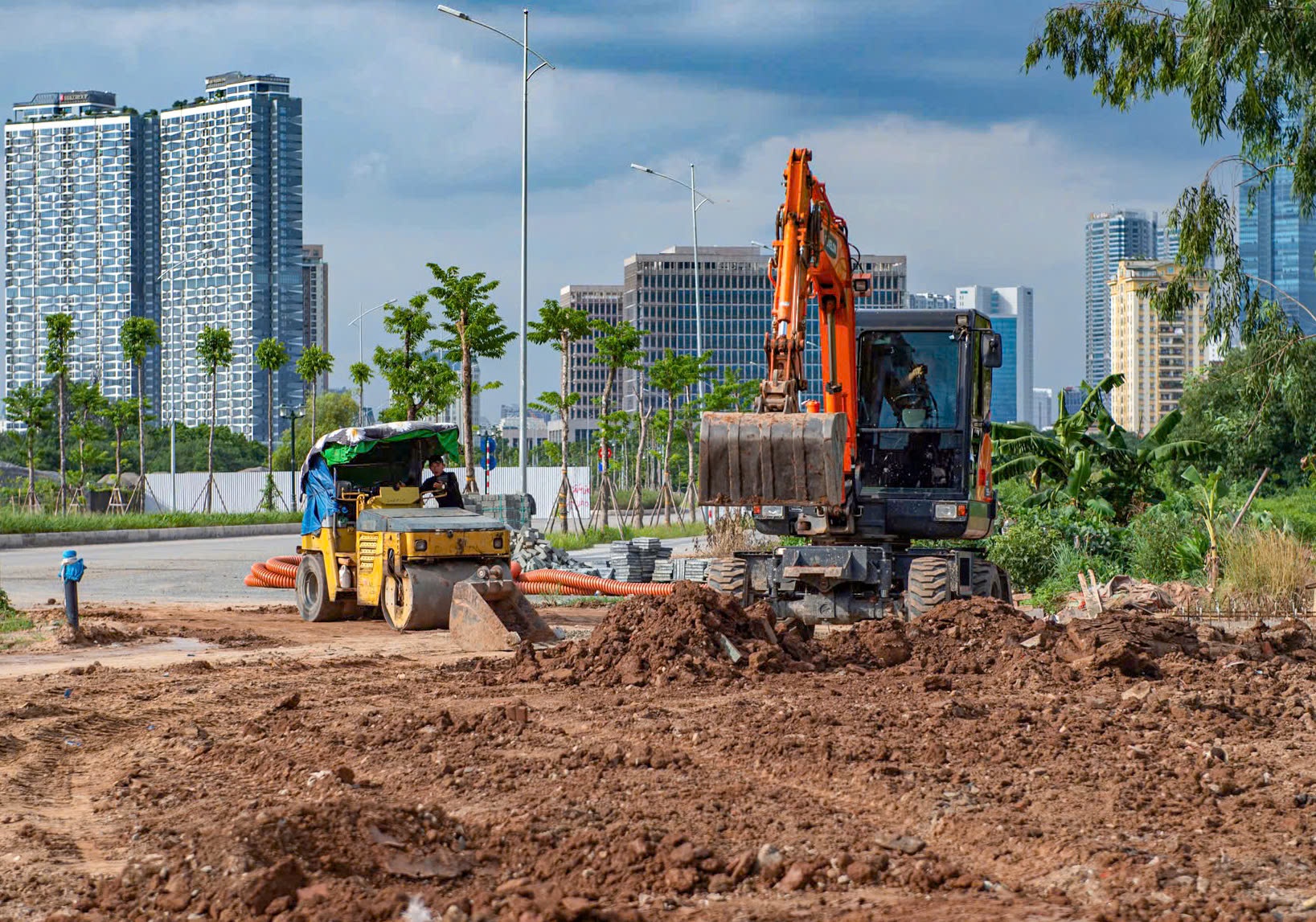 Gấp r&uacute;t thi c&ocirc;ng xuy&ecirc;n lễ, th&ocirc;ng xe đường L&ecirc; Quang Đạo dịp 10/10- Ảnh 12.