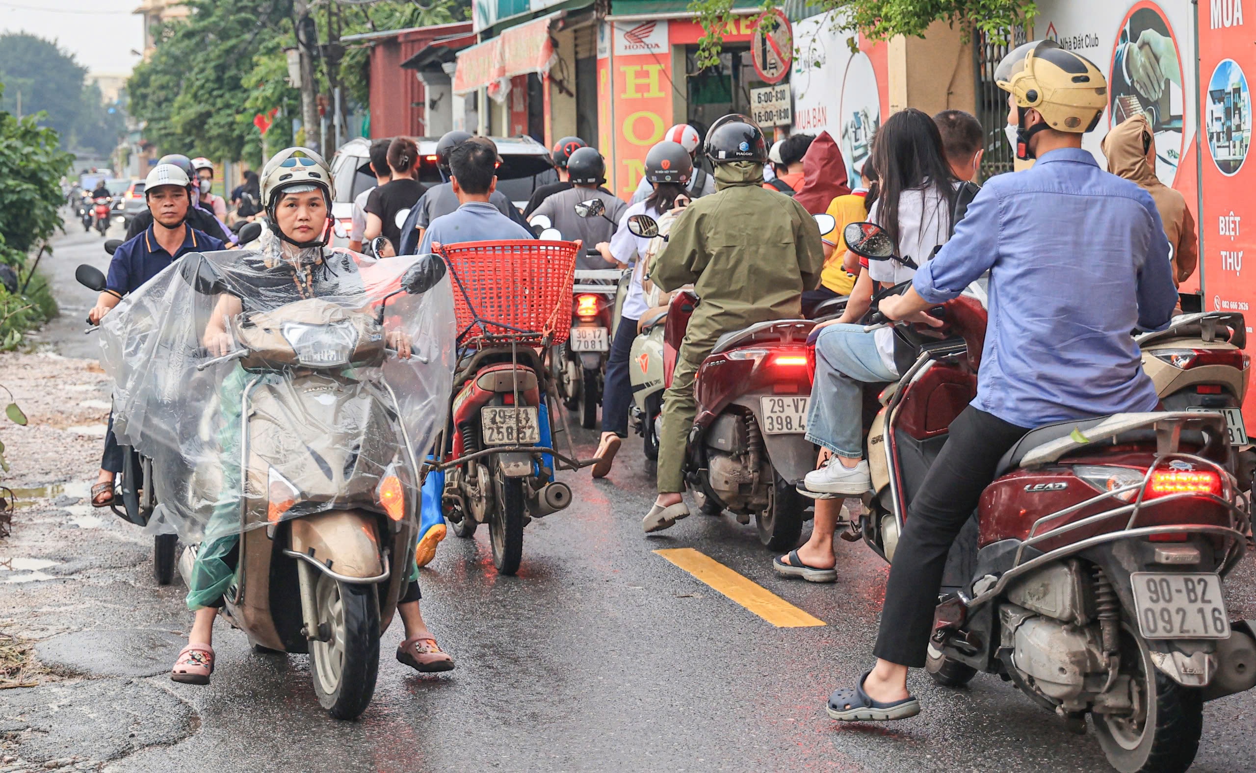 H&agrave; Nội mưa lụt, dự &aacute;n tho&aacute;t nước 7.000 tỷ vẫn đủng đỉnh- Ảnh 17.