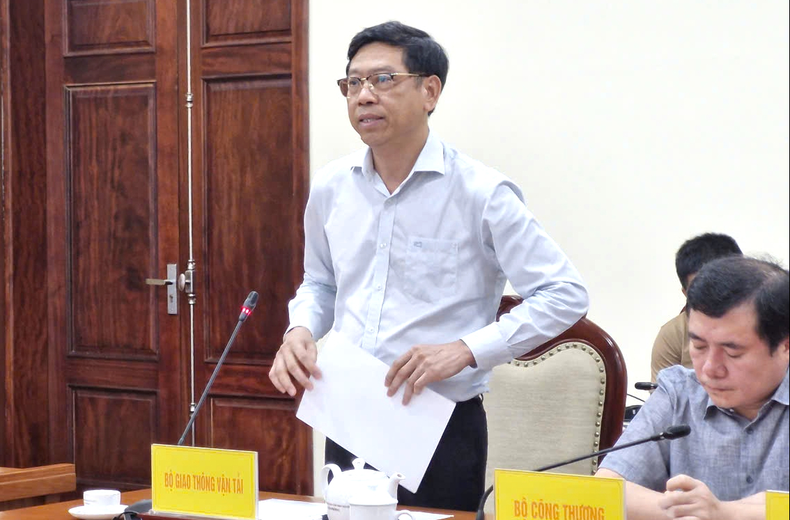 Ph&oacute; thủ tướng Hồ Đức Phớc: Kh&ocirc;ng để người d&acirc;n đ&oacute;i, r&eacute;t v&igrave; mưa lũ- Ảnh 3.