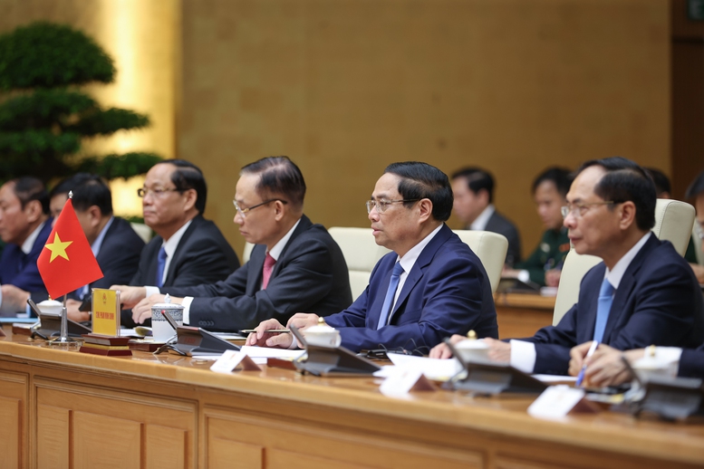Thủ tướng Phạm Minh Ch&iacute;nh hội kiến Tổng B&iacute; thư, Chủ tịch nước L&agrave;o- Ảnh 2.