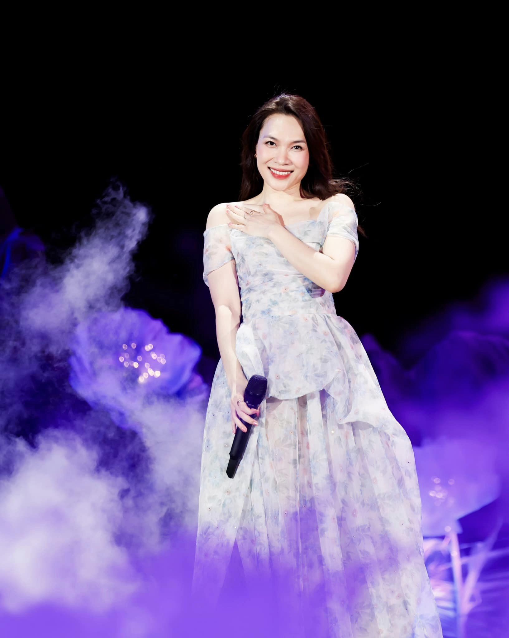 Sao Việt g&oacute;p hơn 8 tỷ đồng hỗ trợ người d&acirc;n v&ugrave;ng lũ sau b&atilde;o Yagi- Ảnh 3.