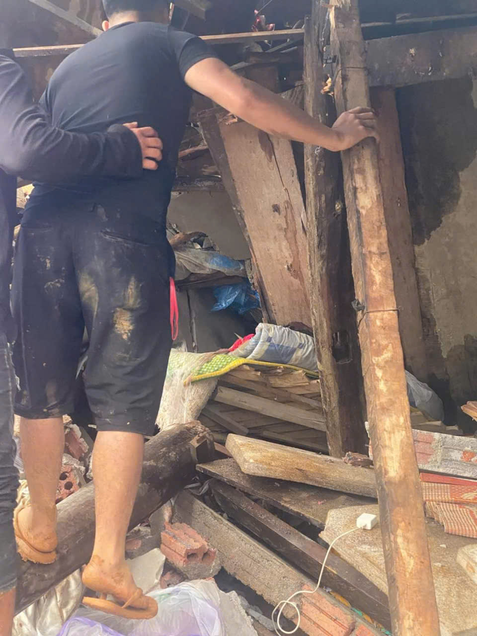 Sạt lở đất tại Cao Bằng: 38 người tử vong v&agrave; mất t&iacute;ch, 8 người bị thương- Ảnh 4.