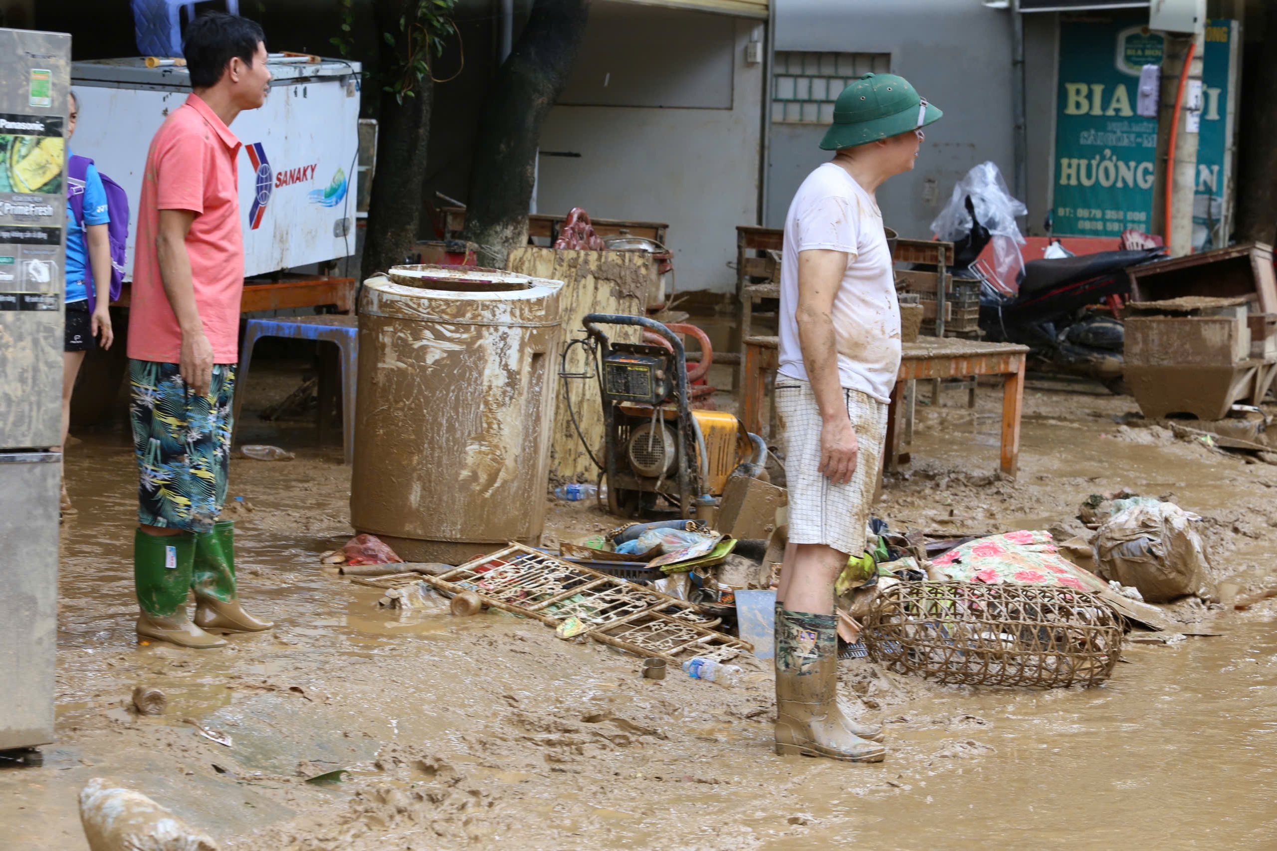 Thị trấn Phố R&agrave;ng ở L&agrave;o Cai ngổn ngang sau lũ- Ảnh 3.