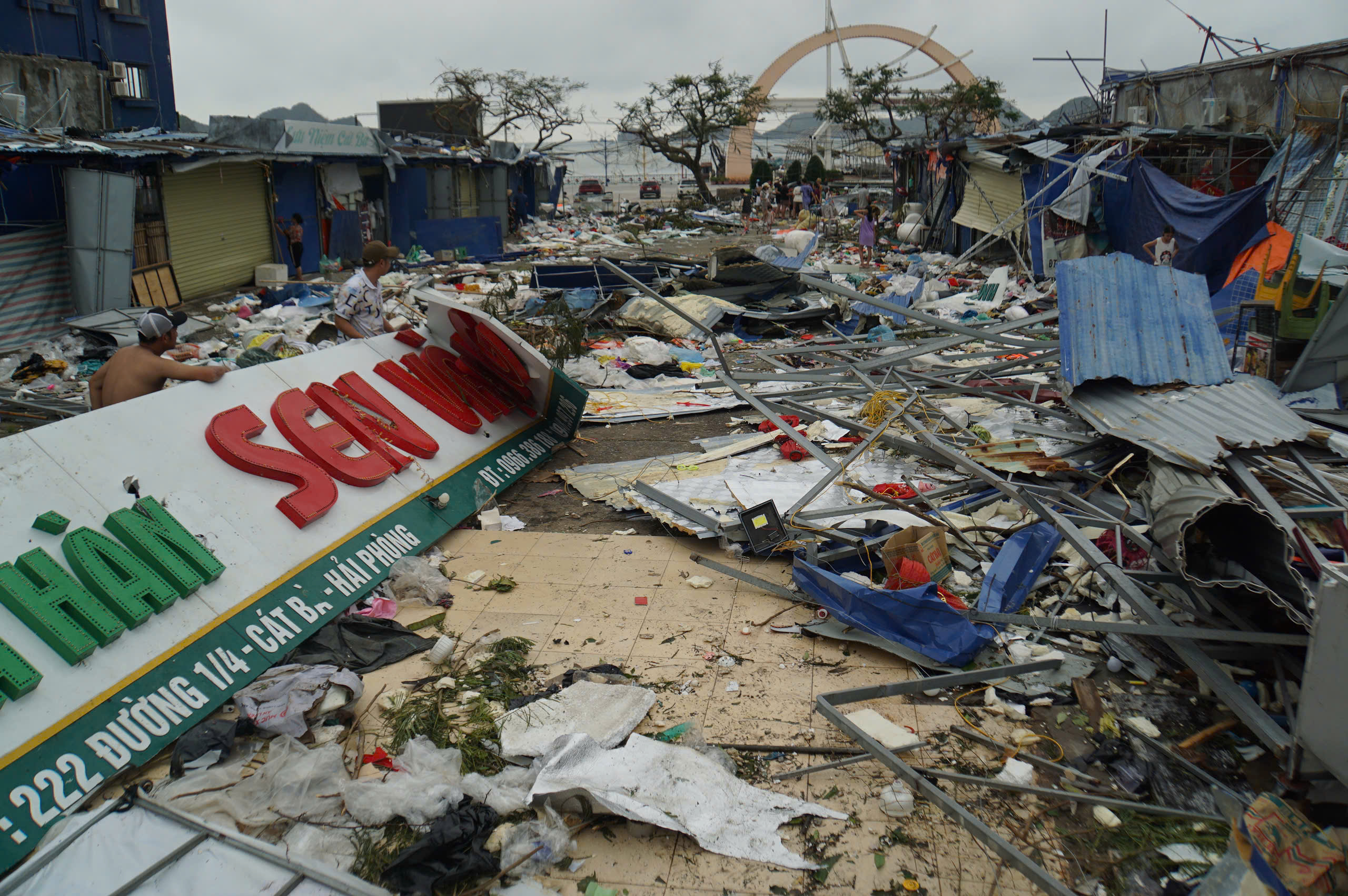 V&igrave; sao huyện đảo C&aacute;t Hải k&ecirc;u gọi hỗ trợ khẩn cấp sau b&atilde;o số 3?- Ảnh 1.