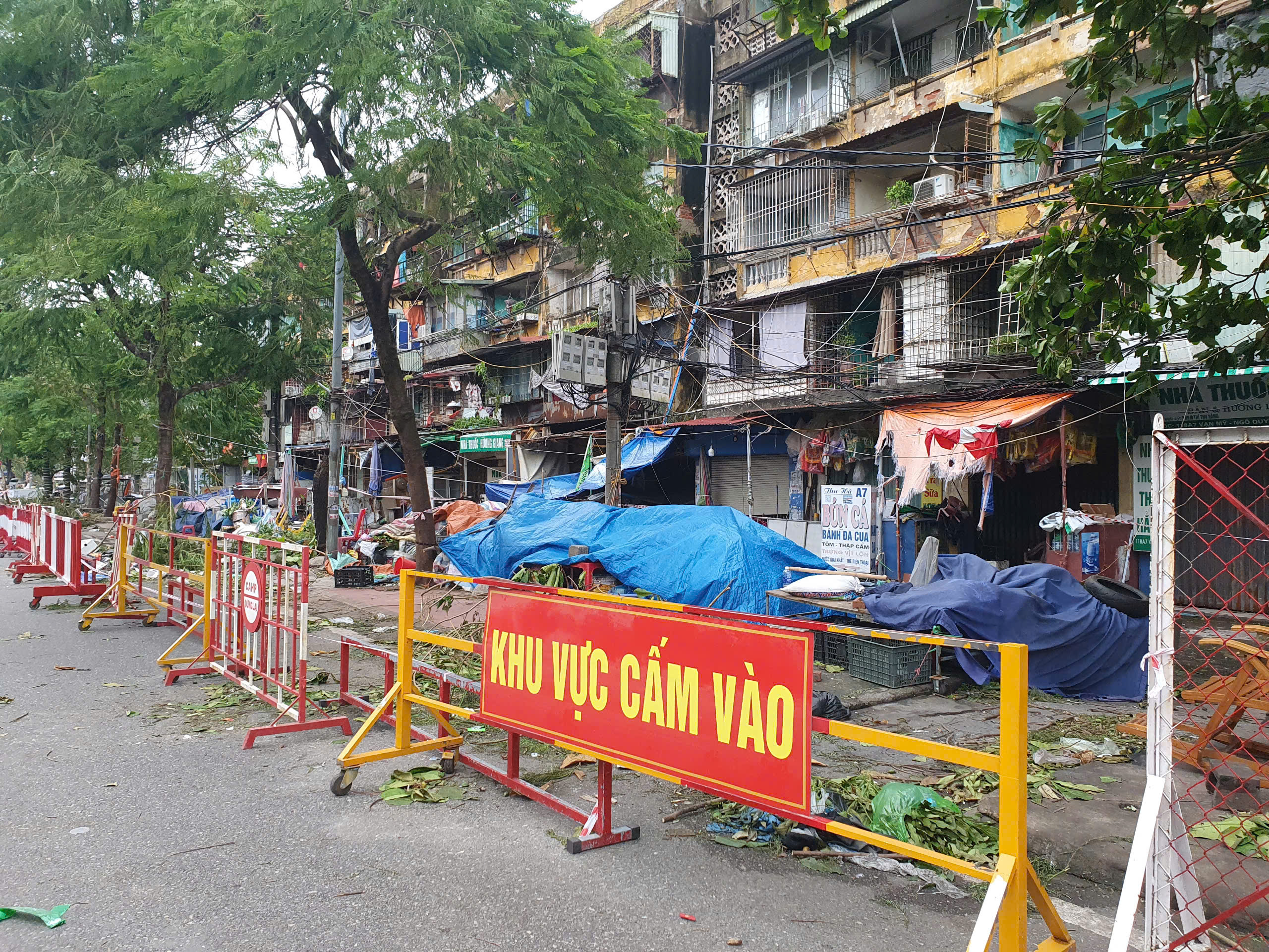 Sau b&atilde;o số 3: Hải Ph&ograve;ng hỗ trợ 3 triệu/th&aacute;ng cho hộ d&acirc;n di dời khỏi nh&agrave; nguy hiểm- Ảnh 3.