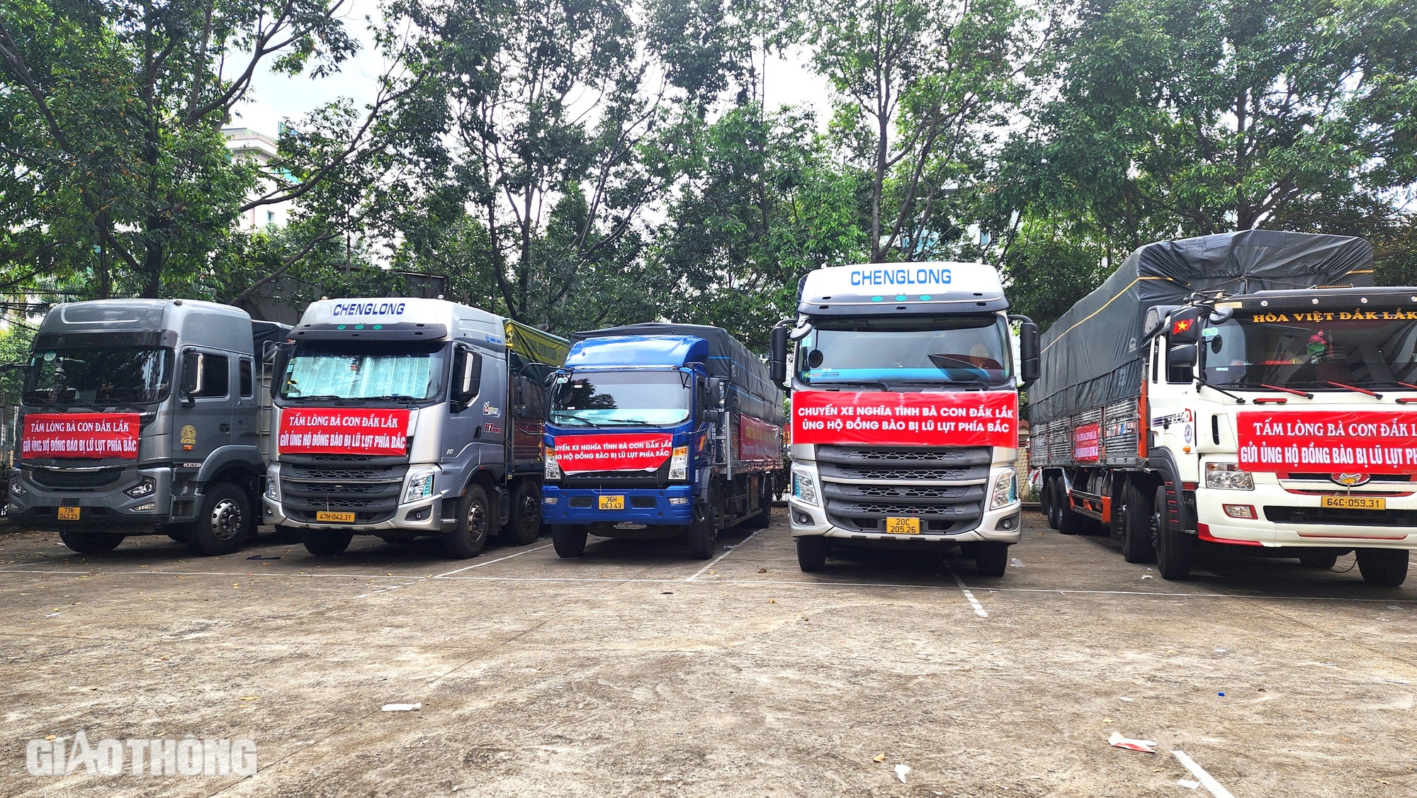 Những chuyến xe chạy xuy&ecirc;n đ&ecirc;m, đưa tấm l&ograve;ng người d&acirc;n T&acirc;y Nguy&ecirc;n ra Bắc- Ảnh 10.