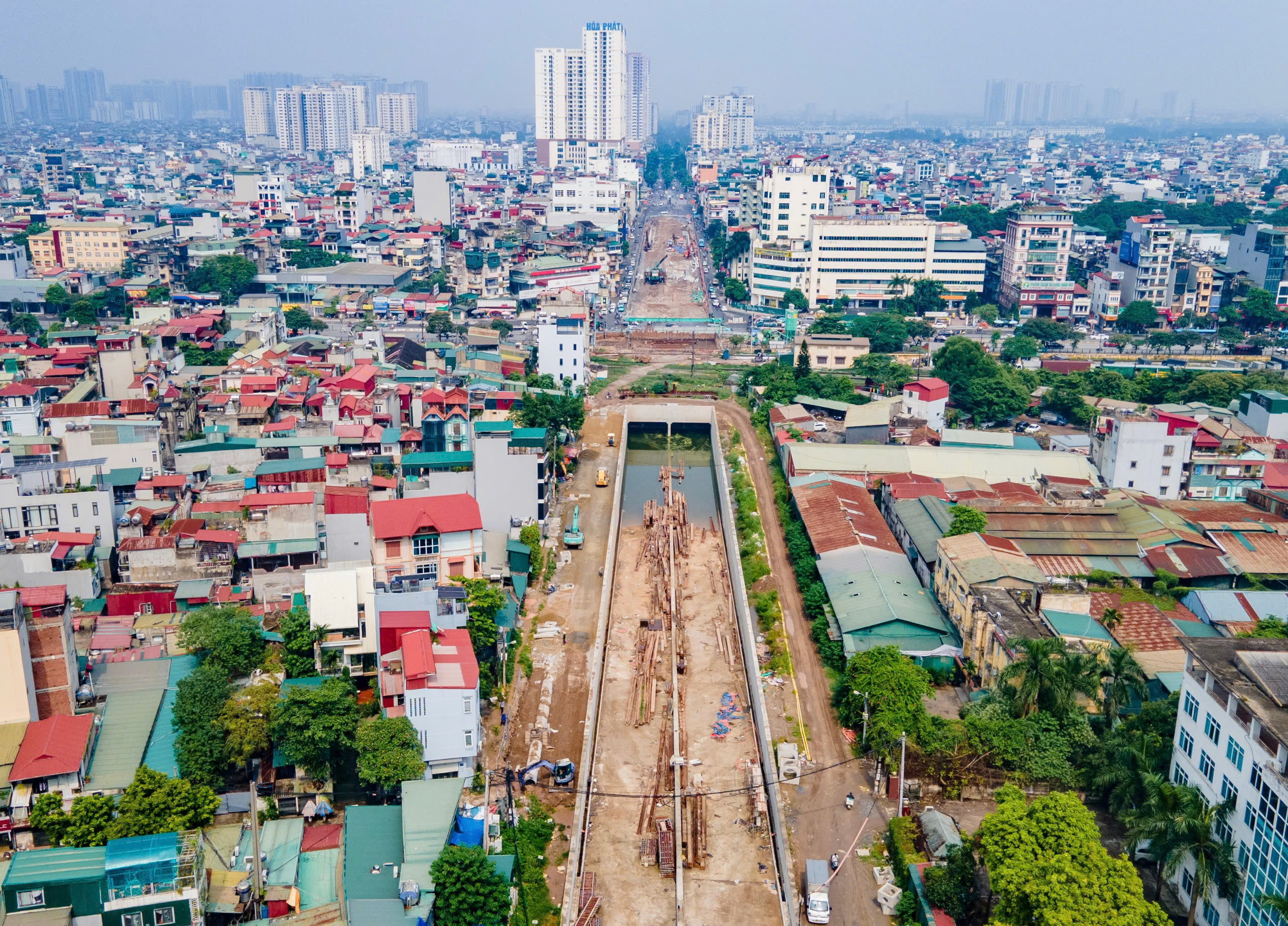 H&agrave; Nội: Nhiều c&ocirc;ng tr&igrave;nh giao th&ocirc;ng trọng điểm vẫn thi c&ocirc;ng cầm chừng v&igrave; &uacute;ng ngập sau b&atilde;o- Ảnh 25.