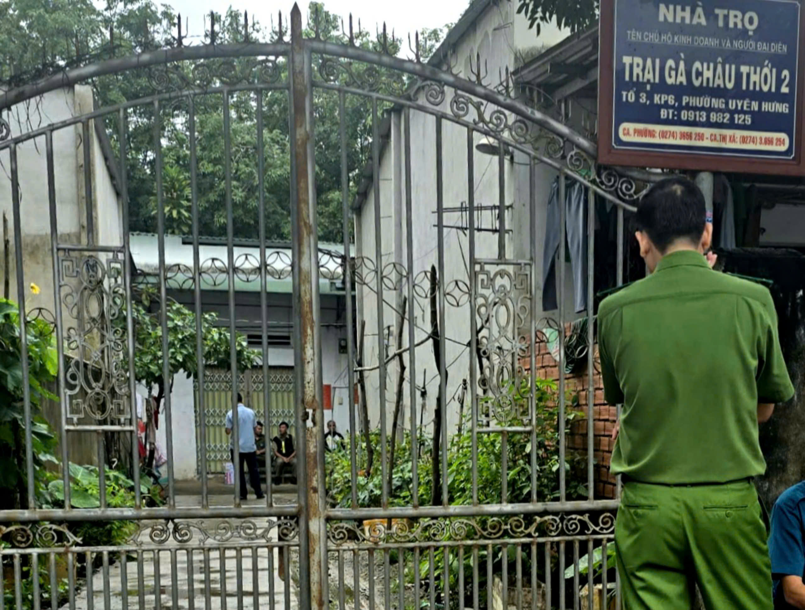 Án mạng tại phòng trọ, một thanh niên tử vong, một người nguy kịch- Ảnh 1. Án mạng tại phòng trọ, một thanh niên tử vong, một người nguy kịch- Ảnh 1.