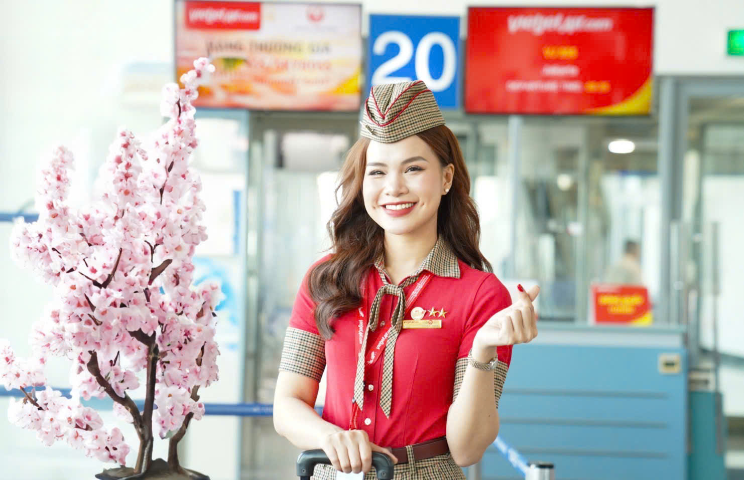 Vietjet mở b&aacute;n sớm 2,6 triệu v&eacute; m&aacute;y bay Tết- Ảnh 1.