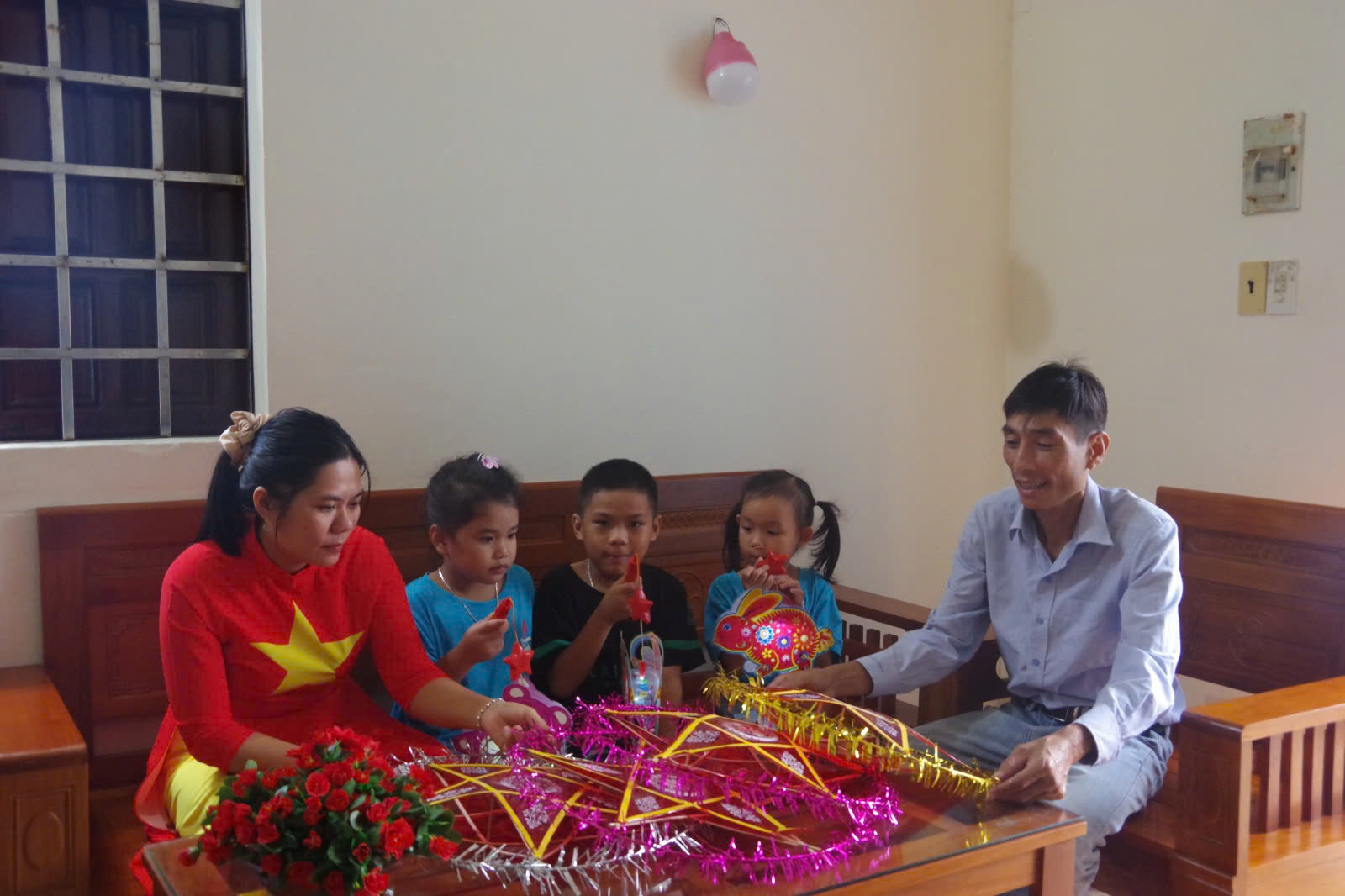 Ấm &aacute;p tết Trung thu tr&ecirc;n quần đảo Trường Sa- Ảnh 5.