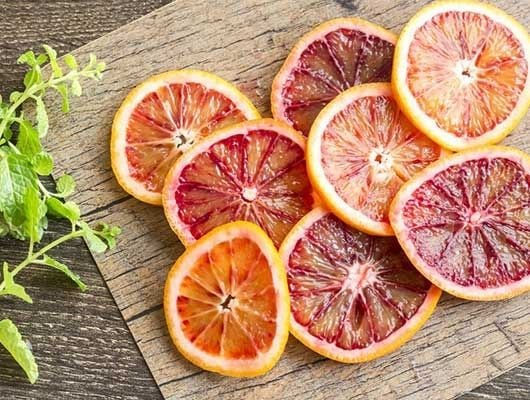 Phần được coi l&agrave; &ldquo;kho b&aacute;u&rdquo; của tr&aacute;i cam thường bị vứt bỏ v&igrave; kh&ocirc;ng biết- Ảnh 2.