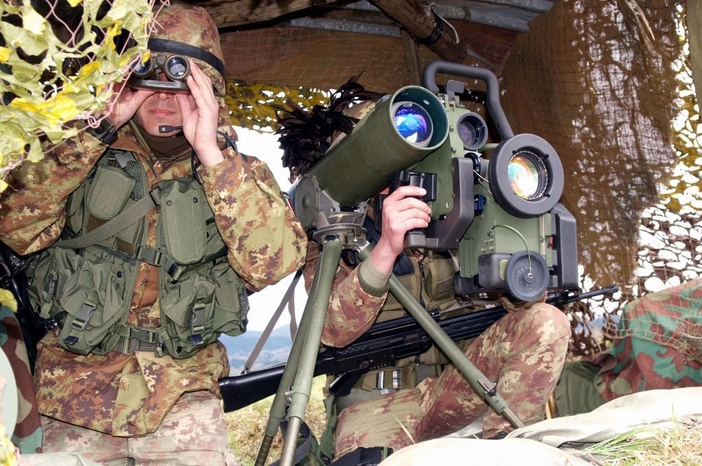 Tuy&ecirc;n bố tấn c&ocirc;ng đ&aacute;p trả Israel, Hezbollah sở hữu những loại vũ kh&iacute; g&igrave;?- Ảnh 3.