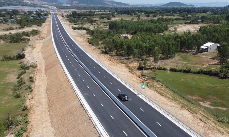 Nghi&ecirc;n cứu đầu tư cao tốc Nha Trang - Đ&agrave; Lạt theo phương thức PPP- Ảnh 1.