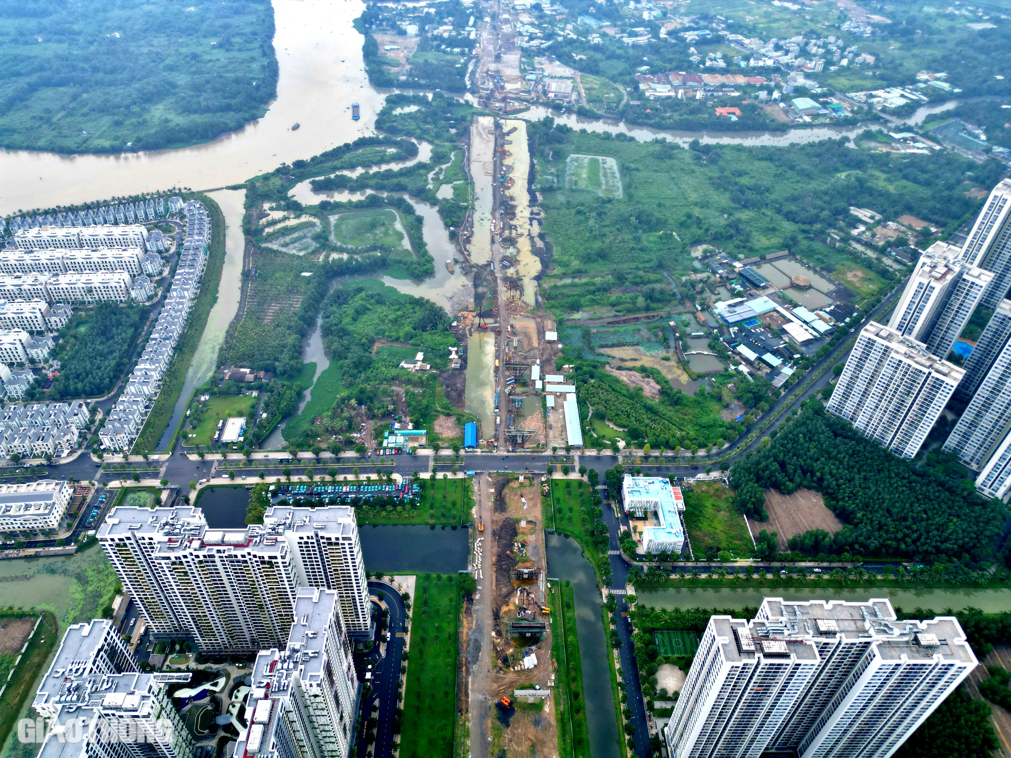 Hình hài dự án Vành đai 3 sau gần 15 tháng "vượt nắng thắng mưa"- Ảnh 14. Hình hài dự án Vành đai 3 sau gần 15 tháng "vượt nắng thắng mưa"- Ảnh 14.