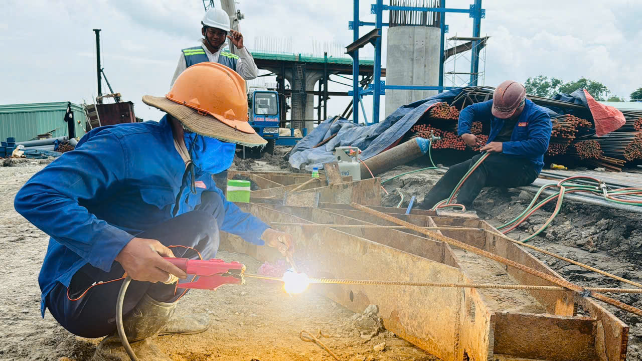 TP.HCM: Thi đua 400 ng&agrave;y đ&ecirc;m ho&agrave;n th&agrave;nh đường V&agrave;nh đai 3- Ảnh 2.