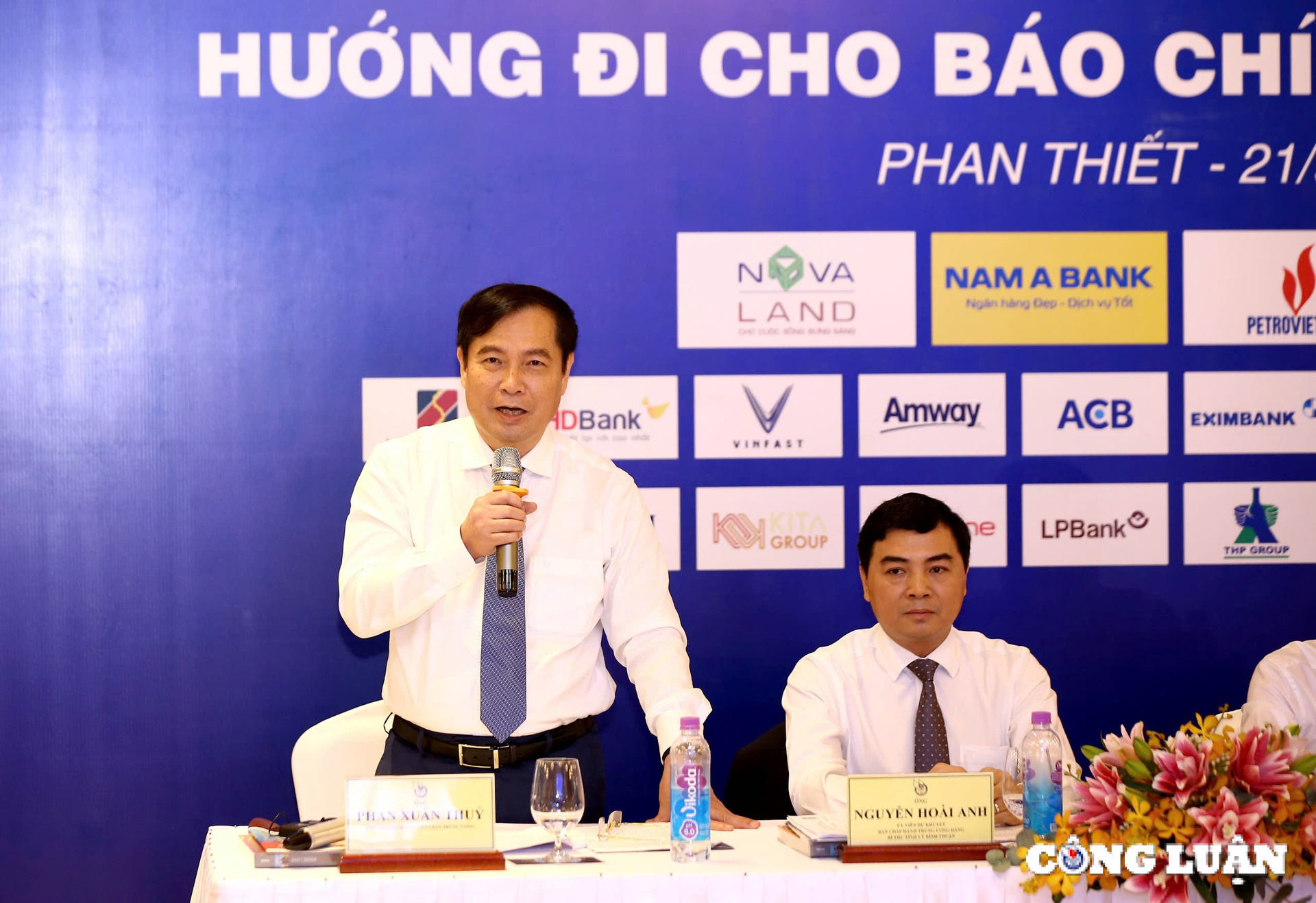 Hơn 100 tổng bi&ecirc;n tập c&ugrave;ng b&agrave;n giải ph&aacute;p định vị lại b&aacute;o ch&iacute; truyền thống- Ảnh 6.