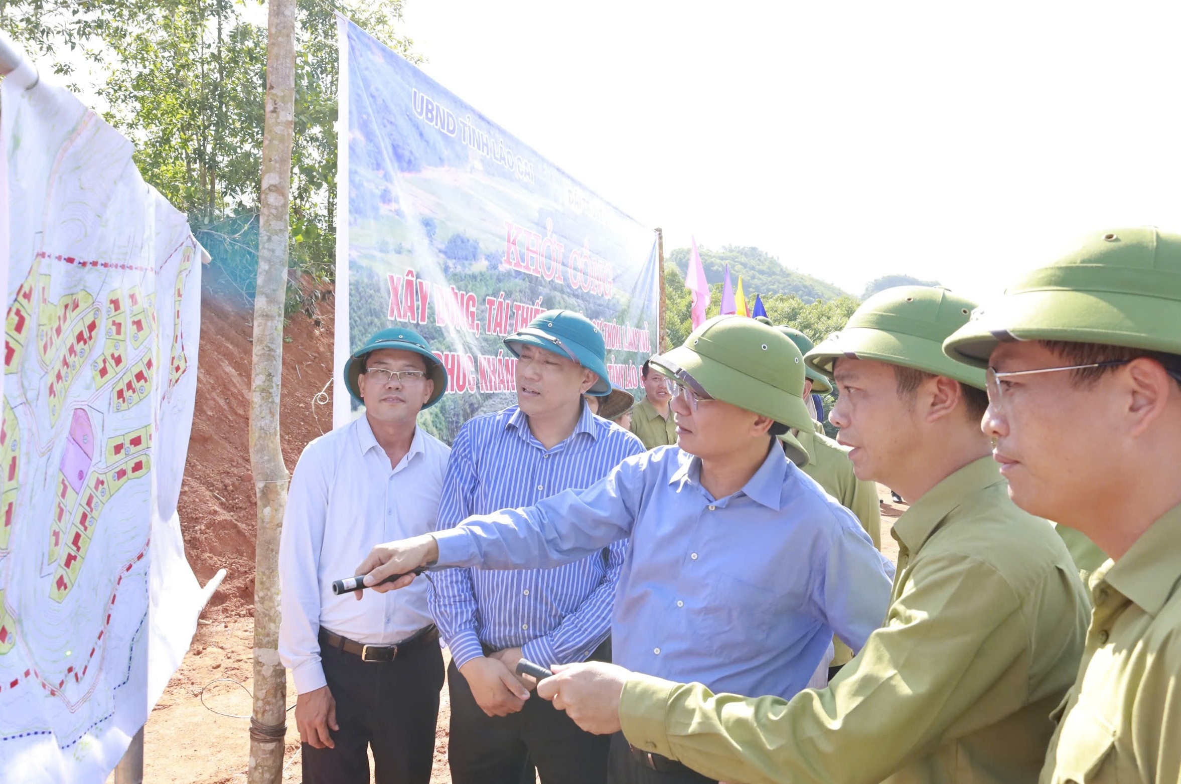 Khởi c&ocirc;ng x&acirc;y dựng, t&aacute;i thiết khu d&acirc;n cư th&ocirc;n L&agrave;ng Nủ- Ảnh 3.