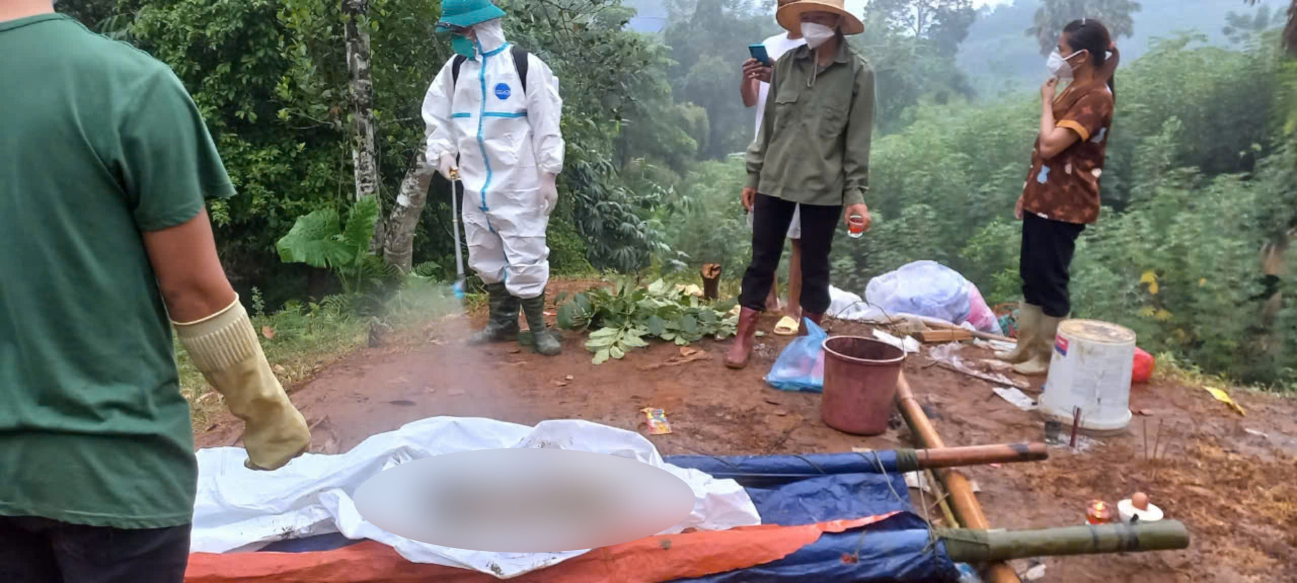 T&igrave;m thấy thi thể ch&aacute;u b&eacute; 1 tuổi mất t&iacute;ch ở L&agrave;ng Nủ- Ảnh 1.