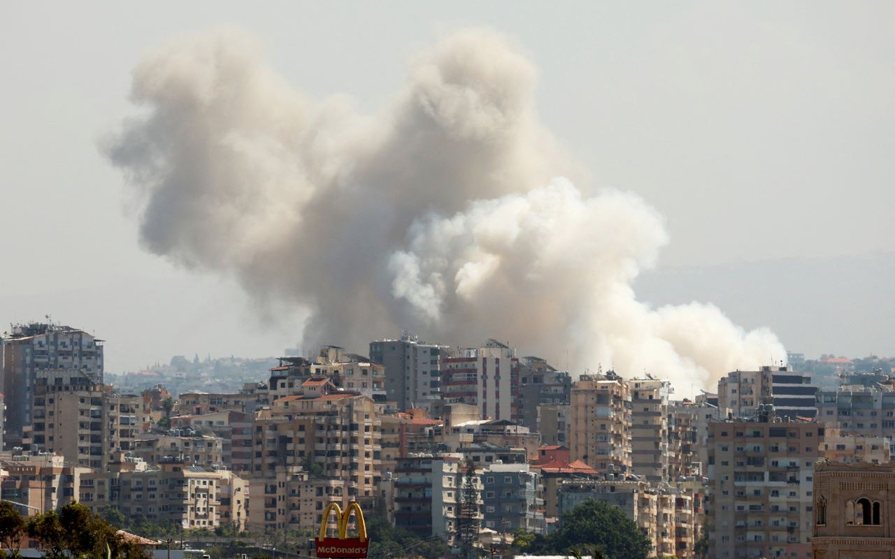 Israel tấn c&ocirc;ng v&agrave;o Lebanon: Số người chết tăng vọt, người d&acirc;n &ugrave;n &ugrave;n chạy đến thủ đ&ocirc;