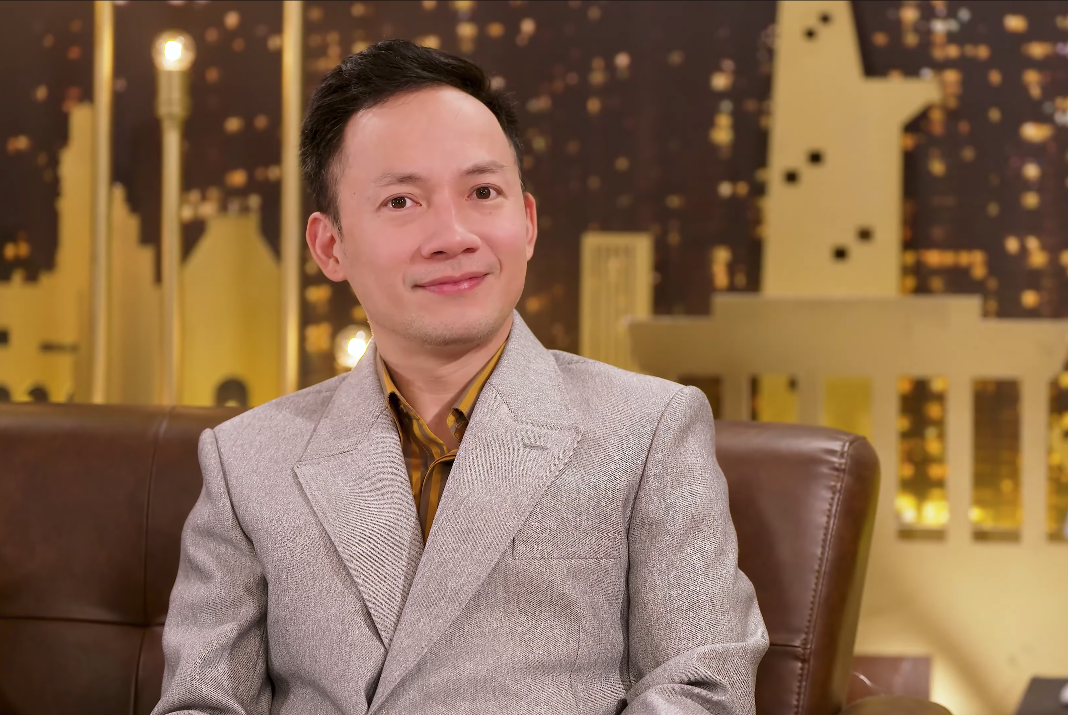 Rapper Đinh Tiến Đạt: Nếu kh&ocirc;ng gặp vợ, chắc giờ n&agrave;y t&ocirc;i c&ograve;n lang thang đ&acirc;u đ&oacute;- Ảnh 1.