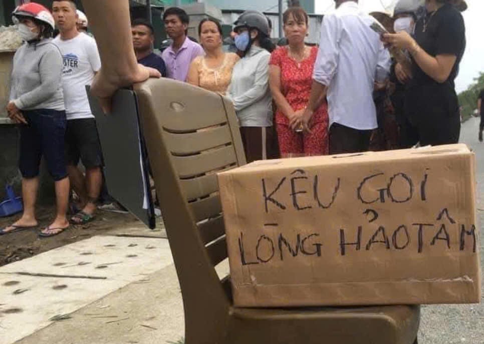 Nữ sinh đi xe m&aacute;y điện tử vong thương t&acirc;m sau va chạm với &ocirc; t&ocirc; tải- Ảnh 1.