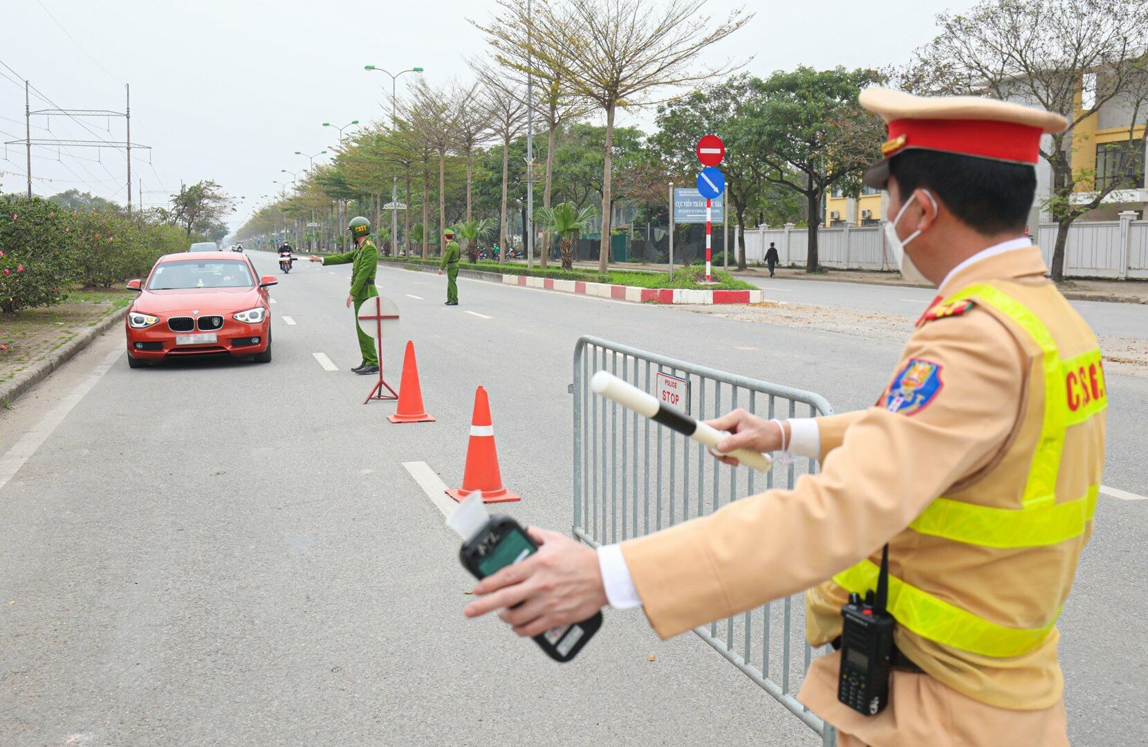 Kế hoạch triển khai Luật Trật tự, an to&agrave;n giao th&ocirc;ng đường bộ- Ảnh 1.