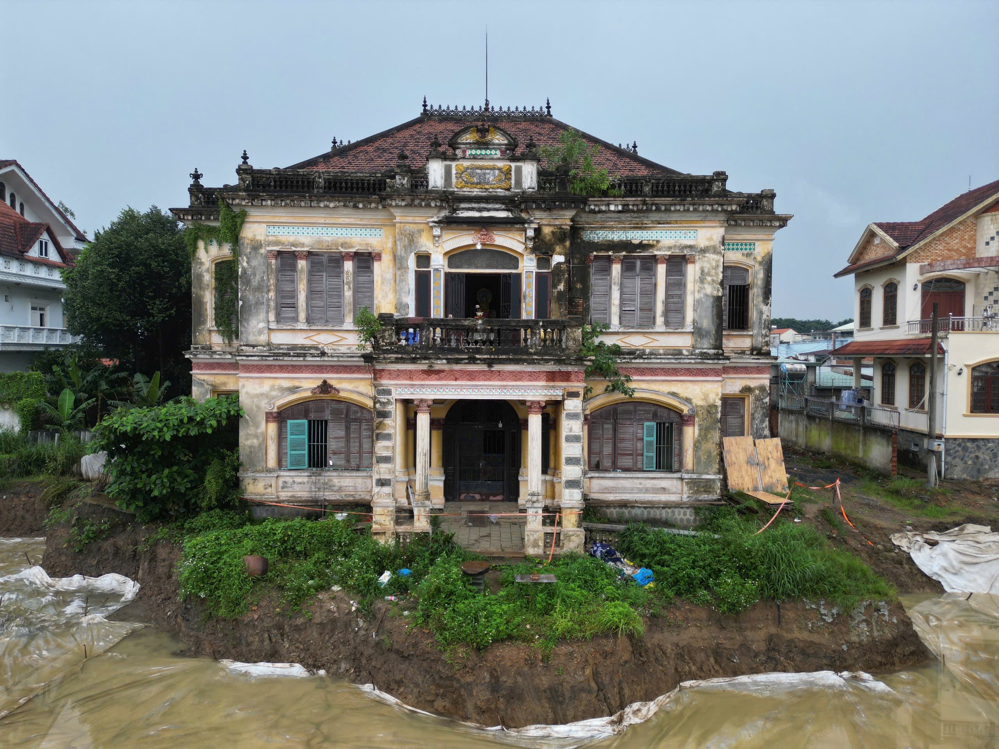 T&igrave;m phương &aacute;n bảo tồn biệt thự cổ hơn 100 tuổi tr&ecirc;n đường ven s&ocirc;ng Đồng Nai- Ảnh 4.