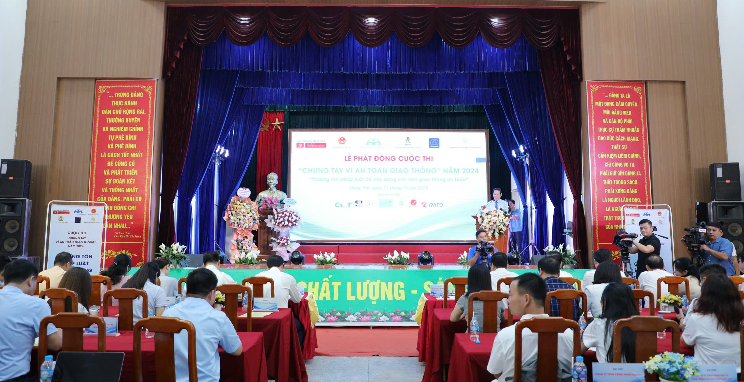 Ph&aacute;t động cuộc thi "Chung tay v&igrave; an to&agrave;n giao th&ocirc;ng" năm 2024- Ảnh 5.