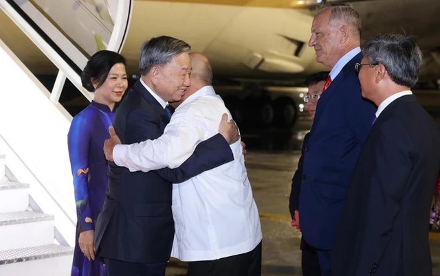 Tổng B&iacute; thư, Chủ tịch nước T&ocirc; L&acirc;m tới Cuba, bắt đầu chuyến thăm cấp Nh&agrave; nước- Ảnh 2.