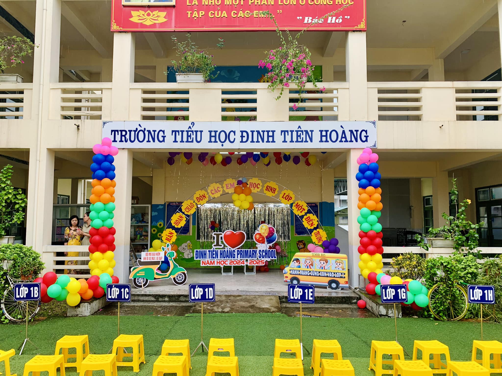 Phụ huynh ghi &acirc;m, tố c&ocirc; gi&aacute;o x&uacute;c phạm, &eacute;p con đi học th&ecirc;m- Ảnh 1.