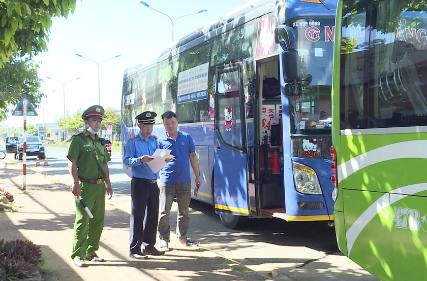 Tài xế "tâm phục, khẩu phục" khi bị Thanh tra giao thông Gia Lai truy phạt nguội- Ảnh 1. Tài xế "tâm phục, khẩu phục" khi bị Thanh tra giao thông Gia Lai truy phạt nguội- Ảnh 1.