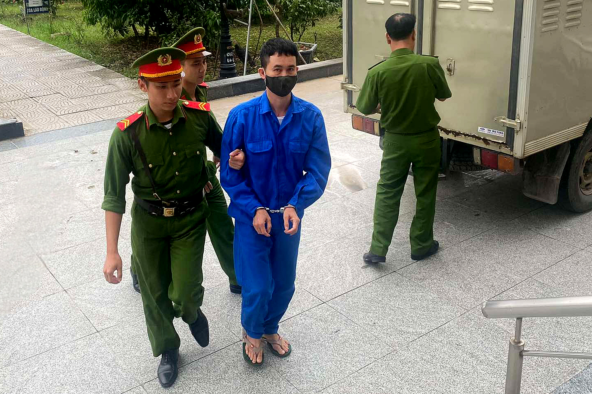 Thủ đoạn t&agrave;n độc của kẻ s&aacute;t hại &aacute; kh&ocirc;i 17 tuổi- Ảnh 2.