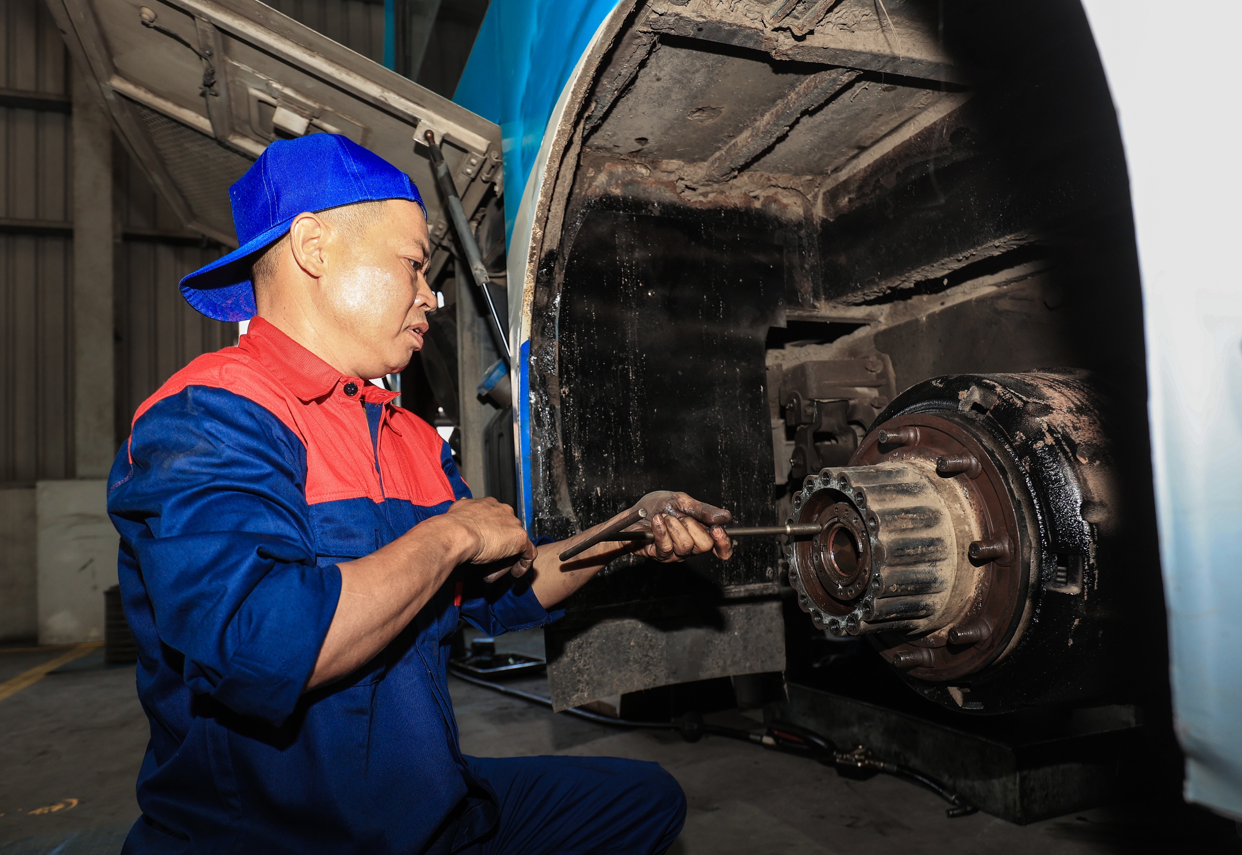 S&ocirc;i nổi hội thi bảo dưỡng sửa chữa xe bu&yacute;t Transerco năm 2024- Ảnh 6.
