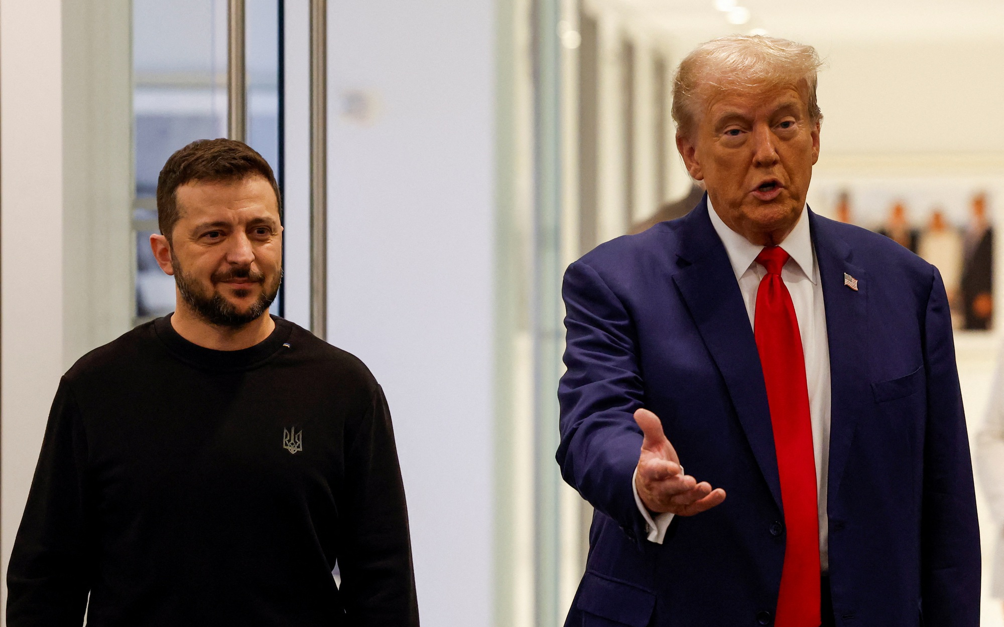 Gặp Tổng thống Ukraine, &ocirc;ng Trump &uacute;p mở một thỏa thuận c&ocirc;ng bằng để kết th&uacute;c xung đột