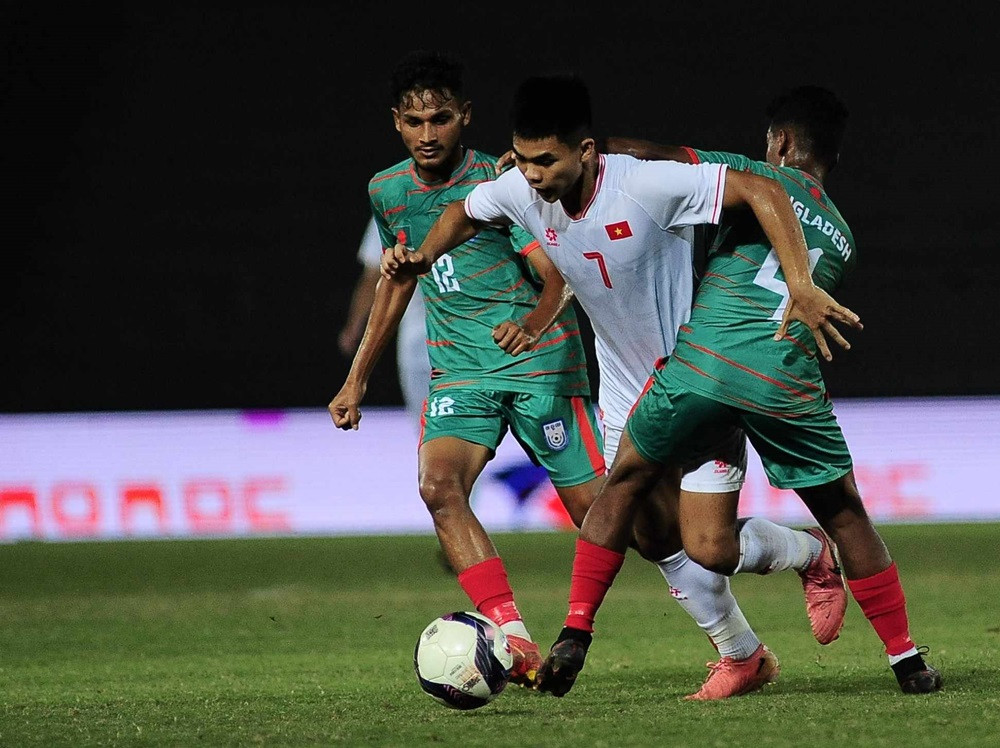 U20 Việt Nam gi&agrave;nh v&eacute; đi tiếp tại giải ch&acirc;u &Aacute; trong điều kiện n&agrave;o?- Ảnh 1.