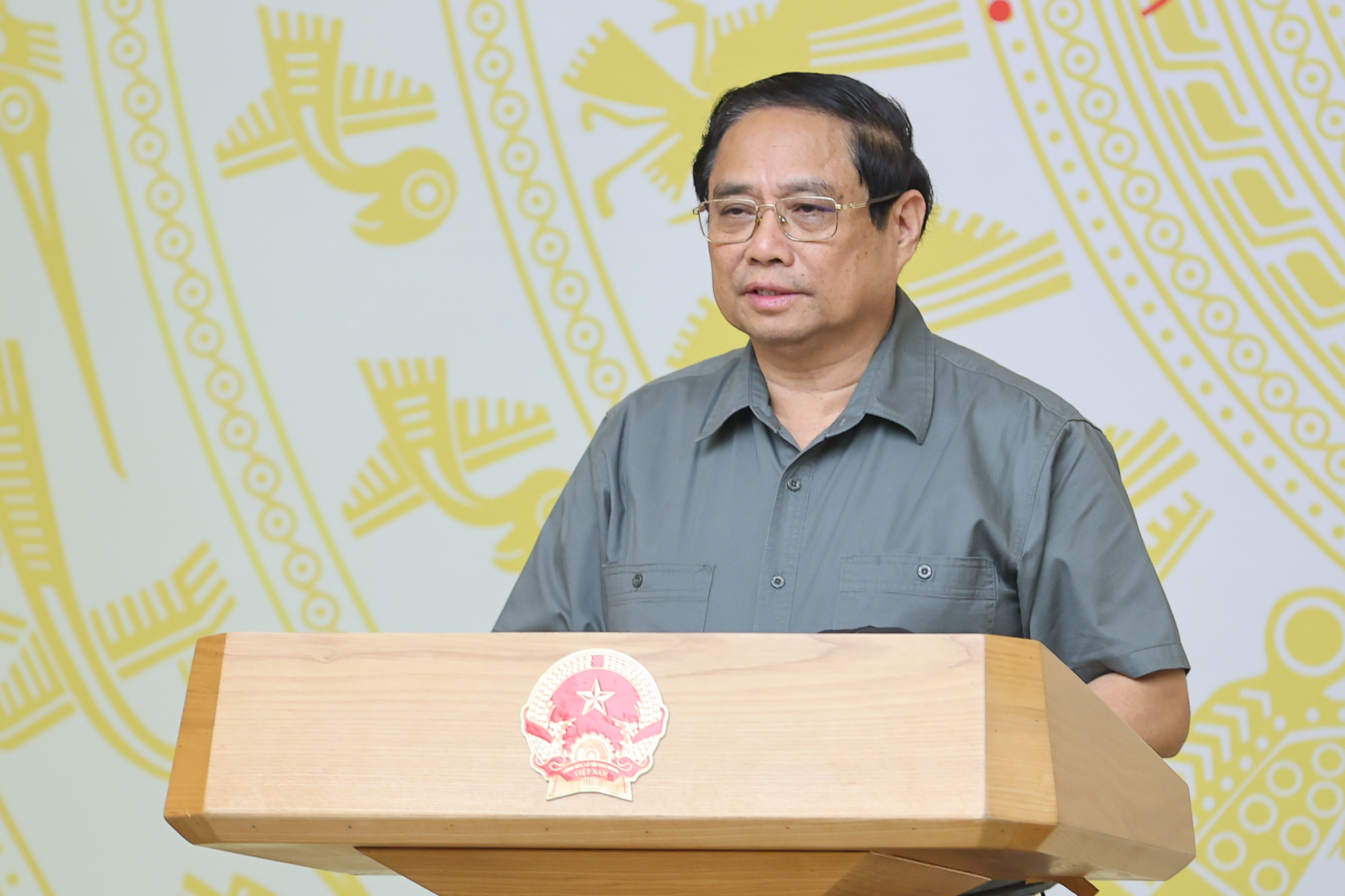 Thủ tướng: Chậm nhất trong năm 2025 phải xây lại xong cầu Phong Châu- Ảnh 1. Thủ tướng: Chậm nhất trong năm 2025 phải xây lại xong cầu Phong Châu- Ảnh 1.