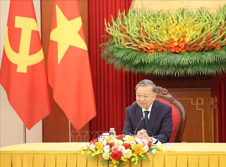 Tổng B&iacute; thư, Chủ tịch nước T&ocirc; L&acirc;m điện đ&agrave;m với Tổng thống H&agrave;n Quốc v&agrave; Thủ tướng Nhật Bản- Ảnh 1.