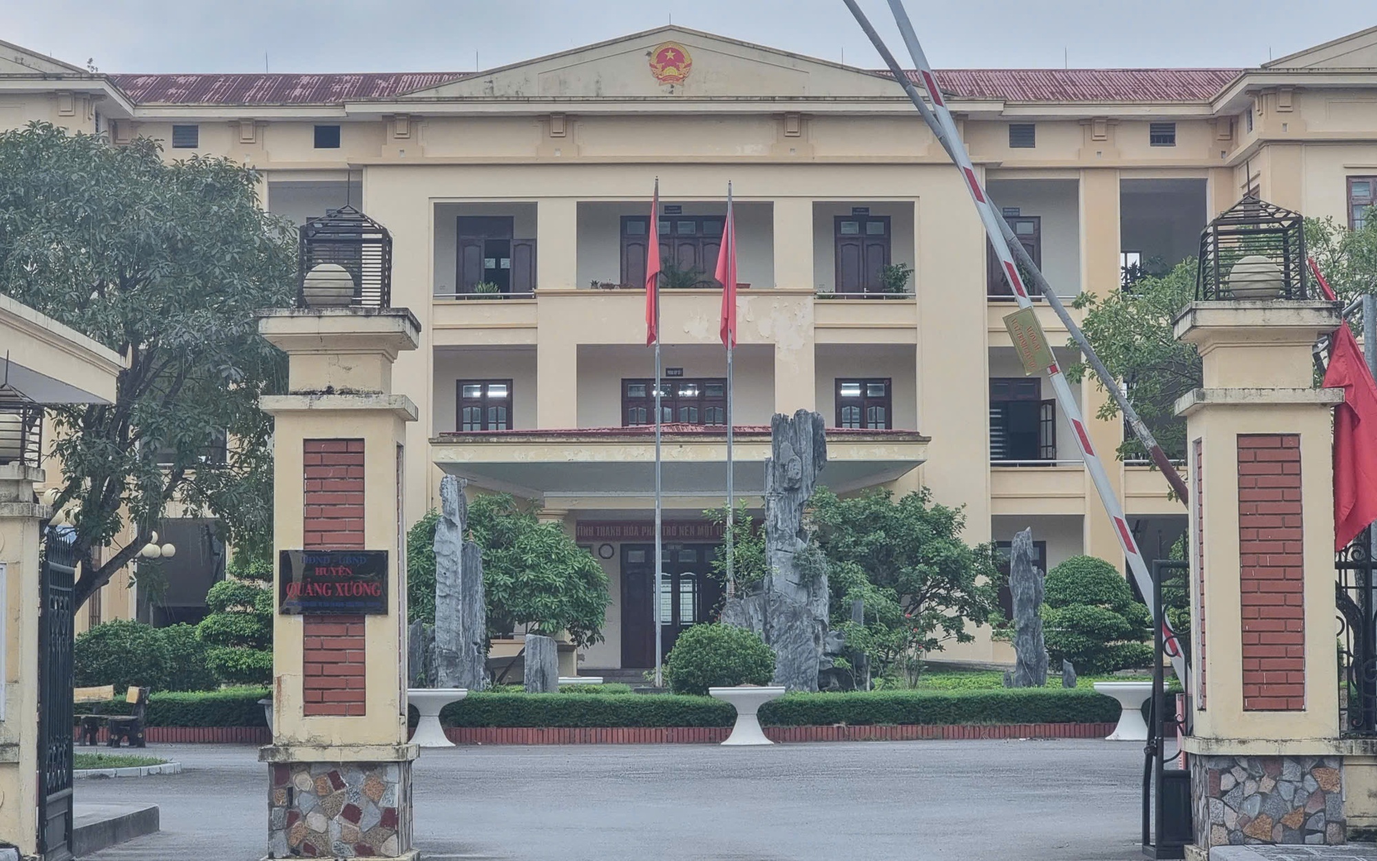 Loạt c&aacute;n bộ huyện, x&atilde; ở Quảng Xương bị khởi tố, bắt tạm giam