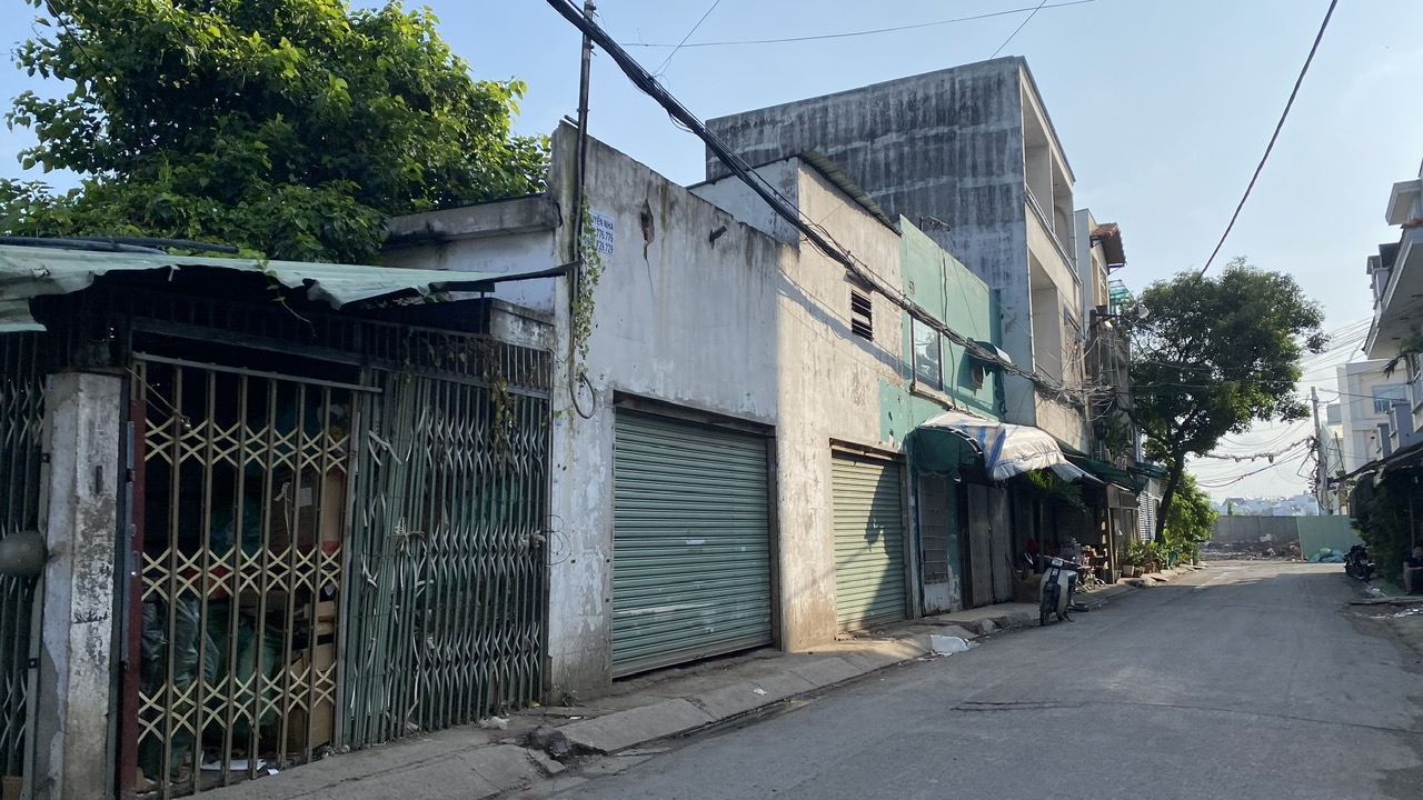 Một g&oacute;i thầu thuộc dự &aacute;n 4.800 tỷ qua s&acirc;n bay T&acirc;n Sơn Nhất c&oacute; nguy cơ "g&atilde;y" tiến độ- Ảnh 2.