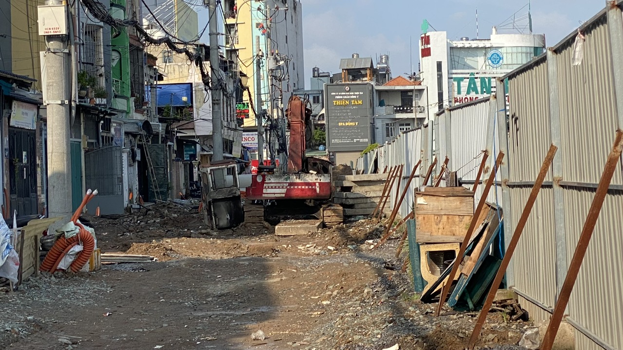 Một g&oacute;i thầu thuộc dự &aacute;n 4.800 tỷ qua s&acirc;n bay T&acirc;n Sơn Nhất c&oacute; nguy cơ "g&atilde;y" tiến độ- Ảnh 9.