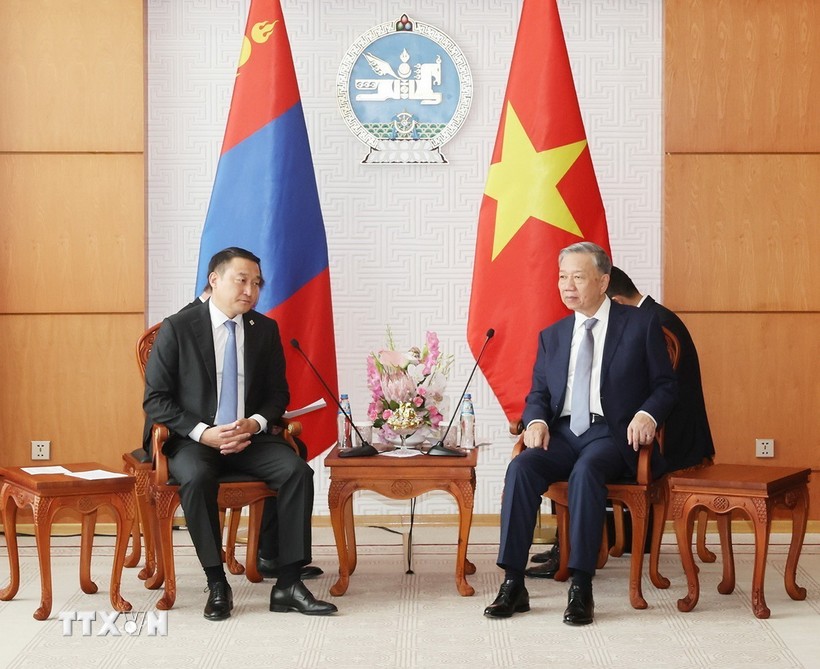 Việt Nam - M&ocirc;ng Cổ nhất tr&iacute; mở cửa h&agrave;ng h&oacute;a, n&acirc;ng  kim ngạch song phương l&ecirc;n 200 triệu USD- Ảnh 2.