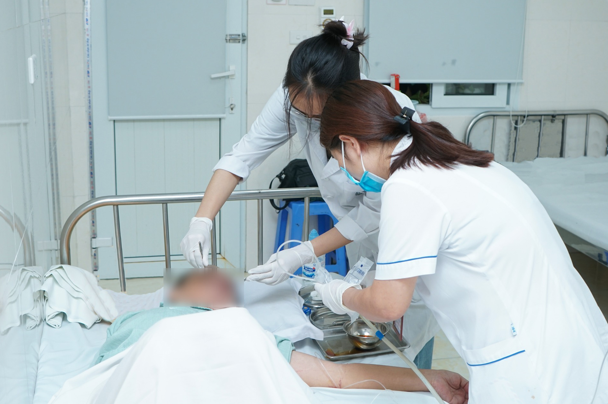 Kỳ c&ocirc;ng v&aacute; lưỡi cho bệnh nh&acirc;n ung thư- Ảnh 2.