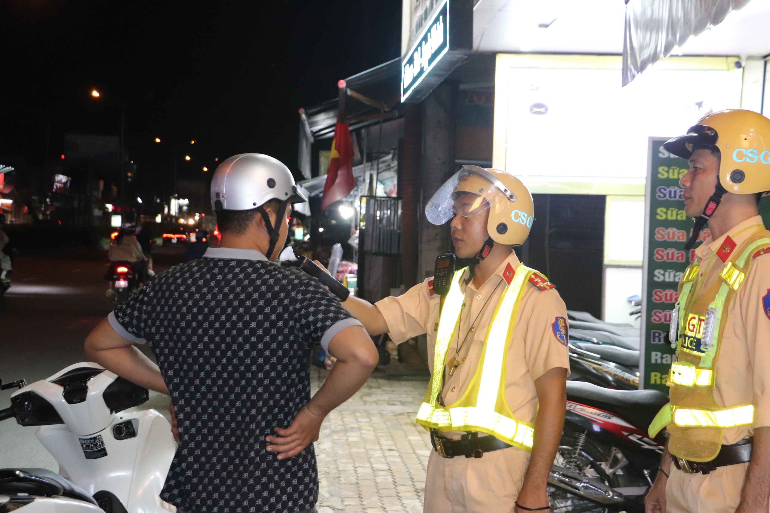 Để người d&acirc;n Cần Thơ c&oacute; kỳ nghỉ lễ an to&agrave;n- Ảnh 1.