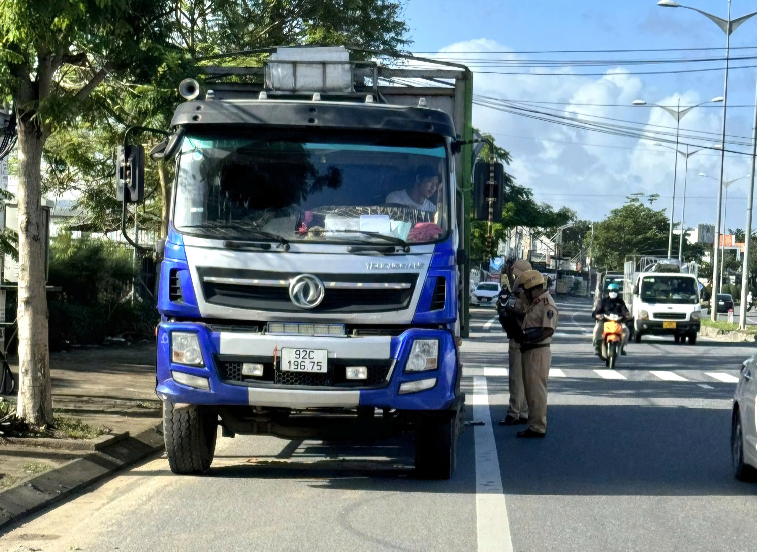 Tai nạn giao th&ocirc;ng cửa ng&otilde; ph&iacute;a Bắc Quảng Nam giảm s&acirc;u- Ảnh 3.