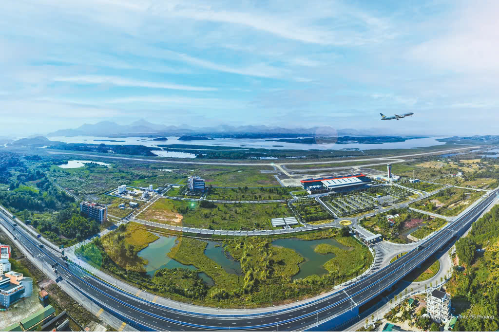 Sức lan tỏa của những c&ocirc;ng tr&igrave;nh giao th&ocirc;ng trọng điểm nơi đất Mỏ- Ảnh 1.